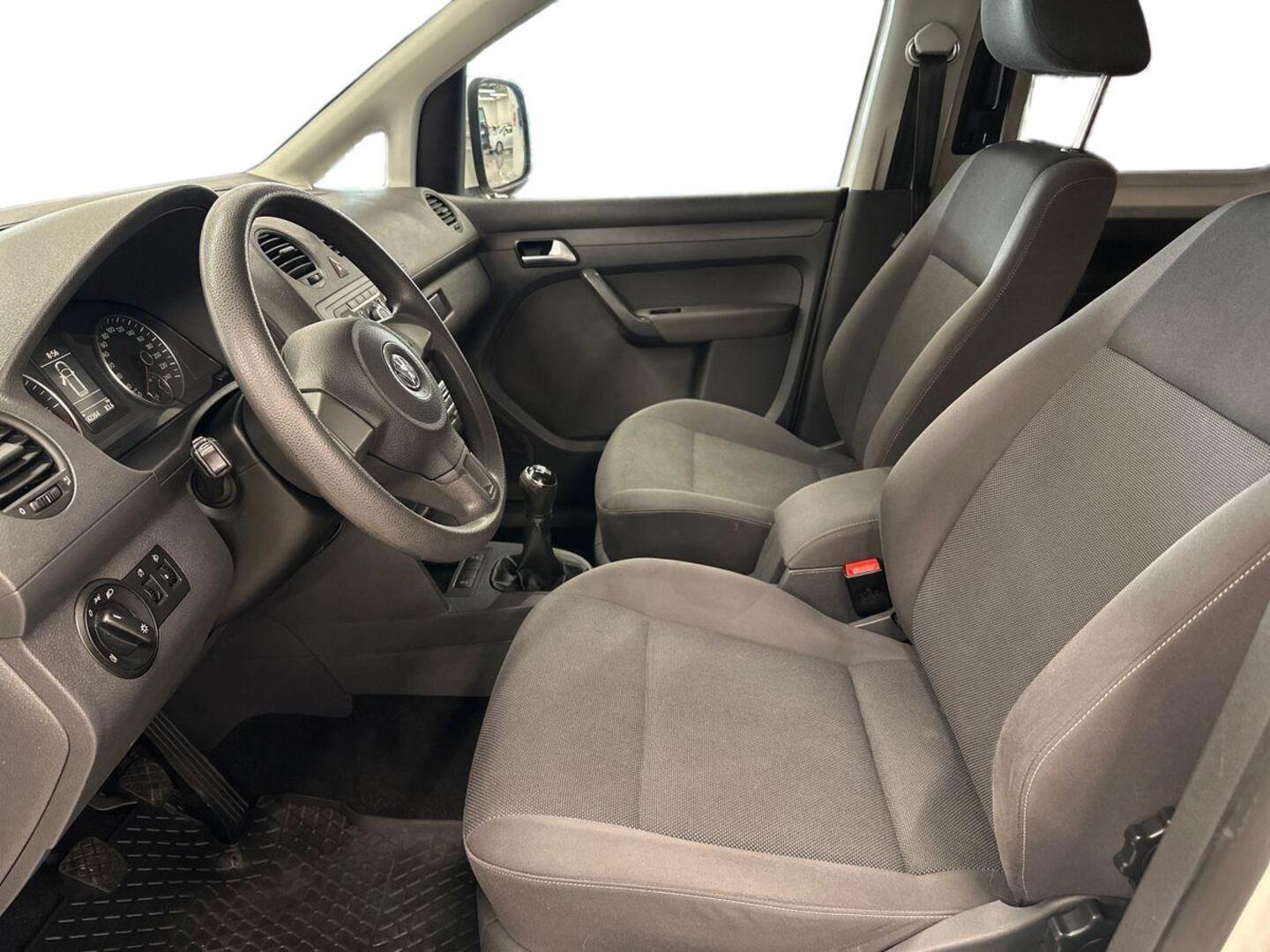 VOLKSWAGEN Caddy 2014