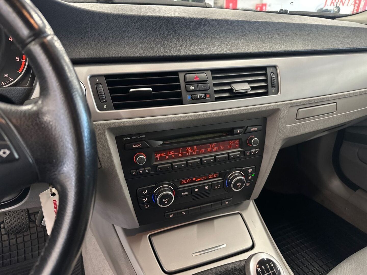 BMW 320 2007