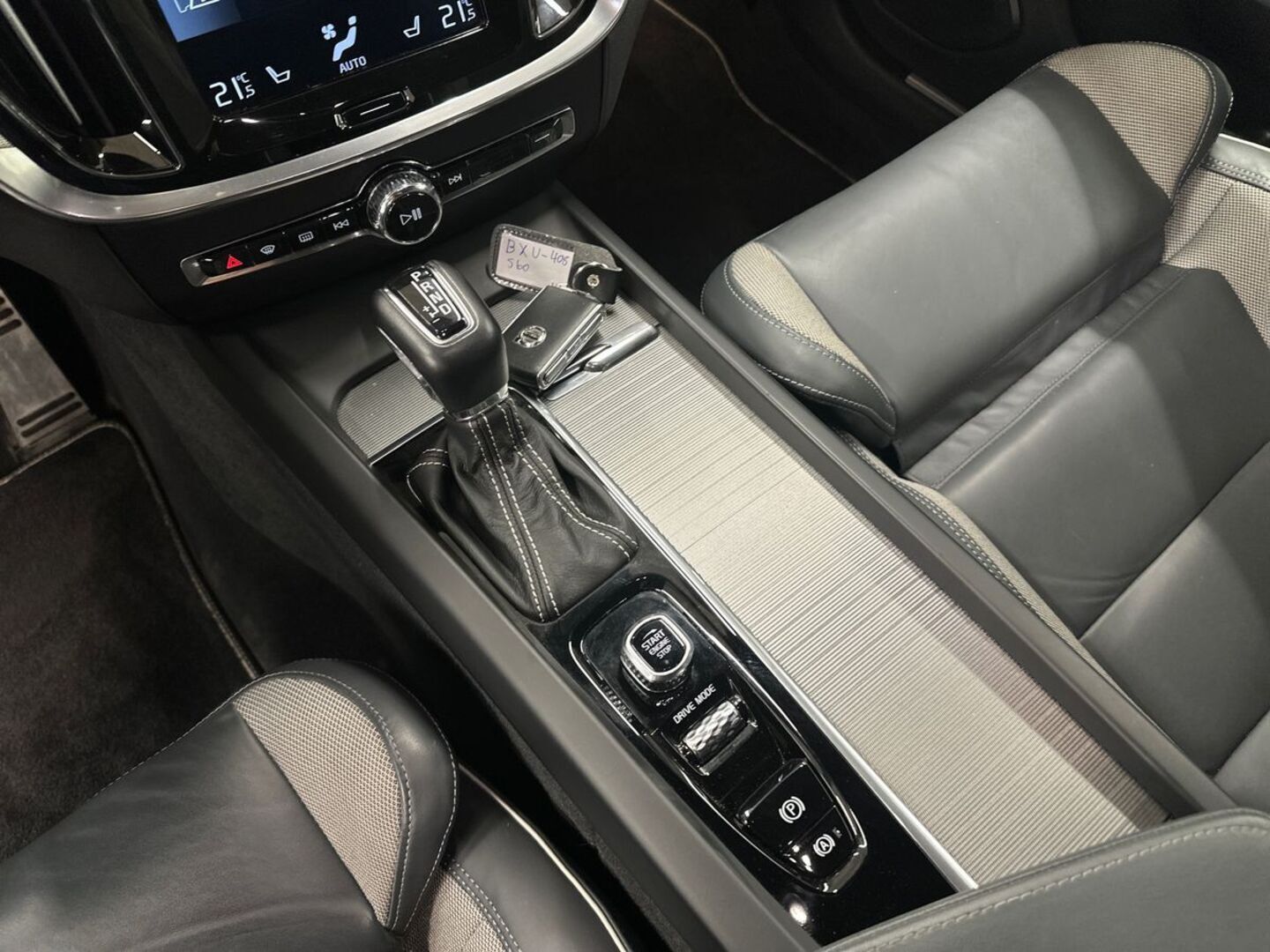 VOLVO S60 2019