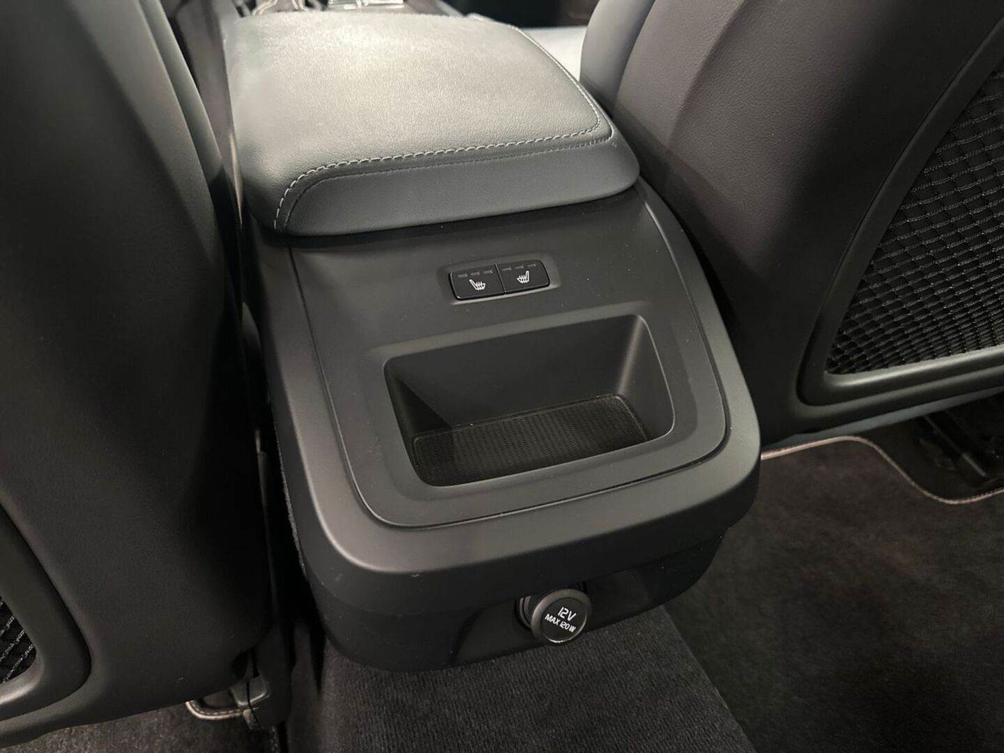 VOLVO S60 2019