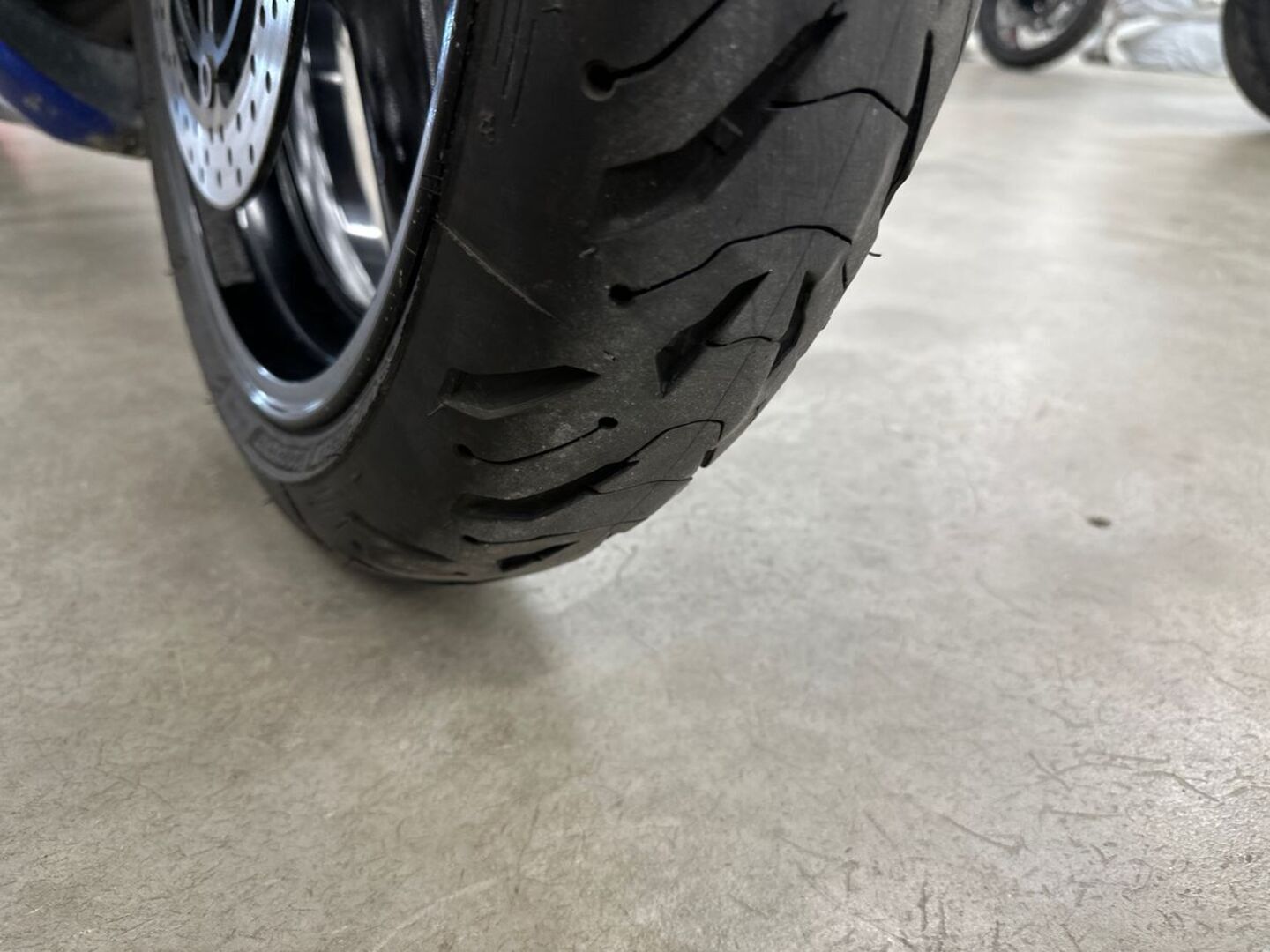 SUZUKI GSX 2003