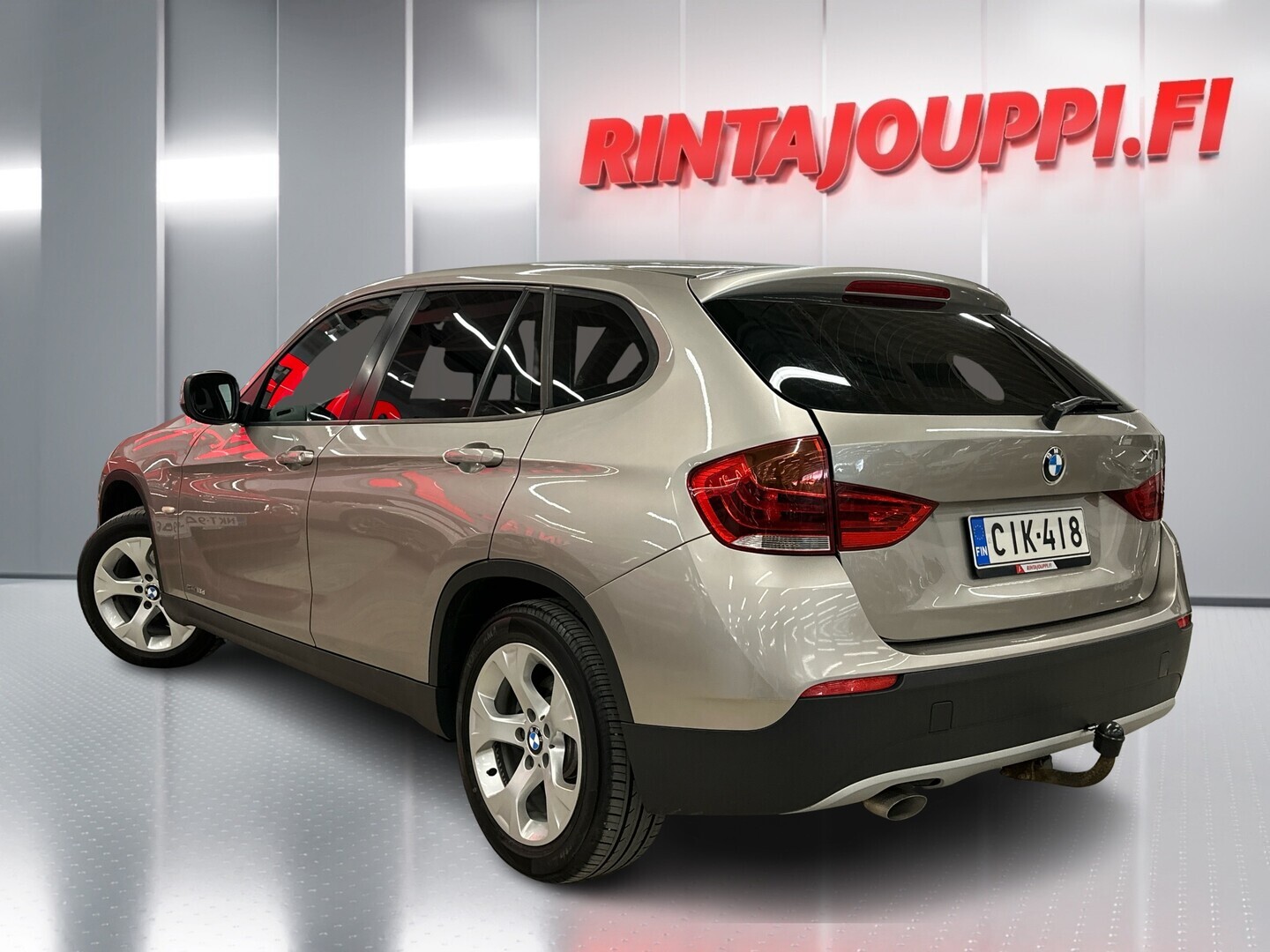 BMW X1 2011