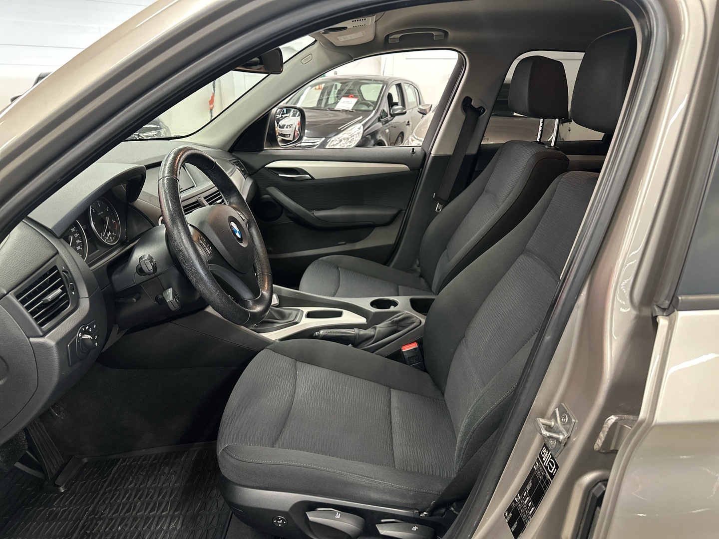 BMW X1 2011