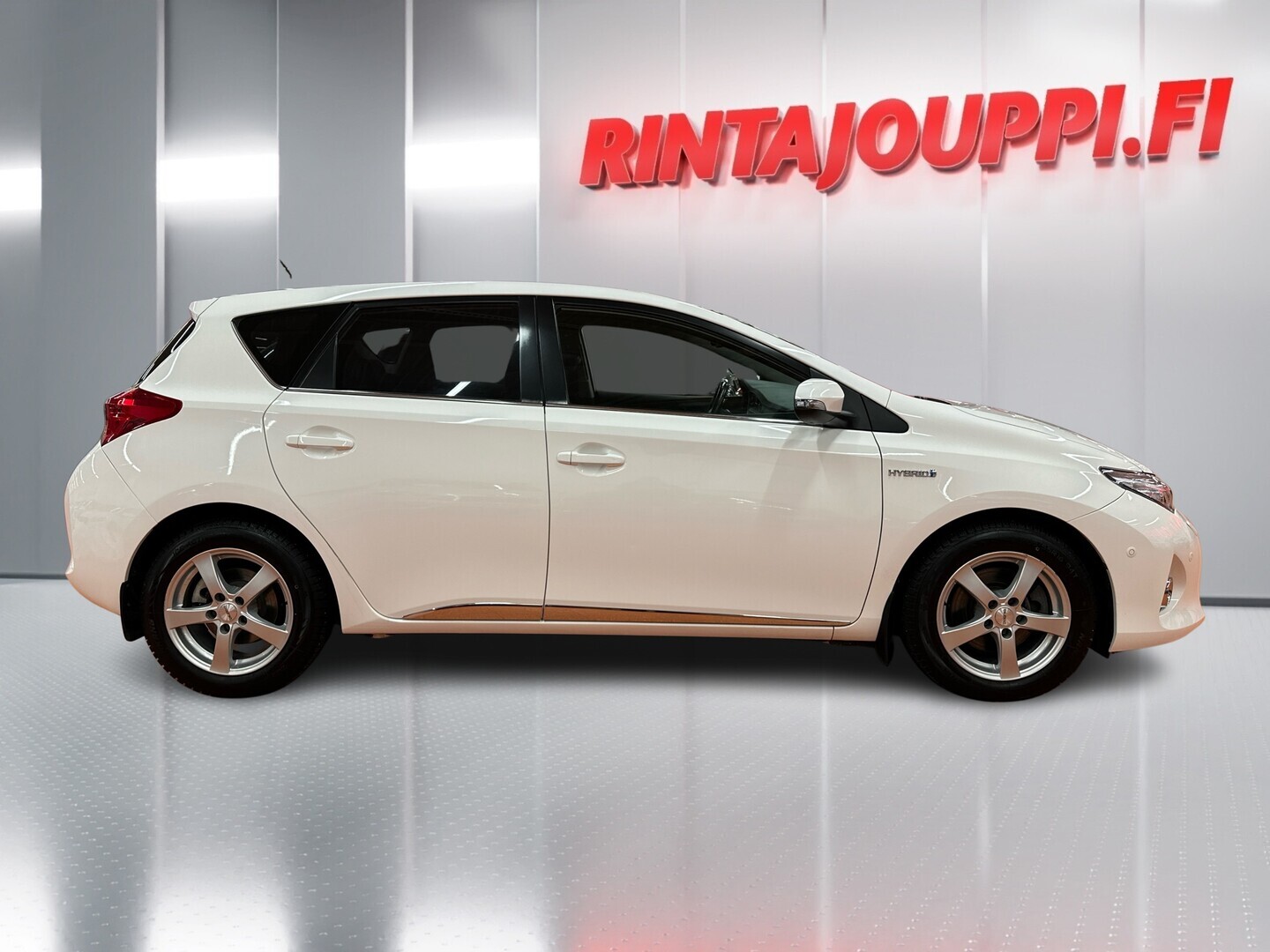 TOYOTA Auris 2013