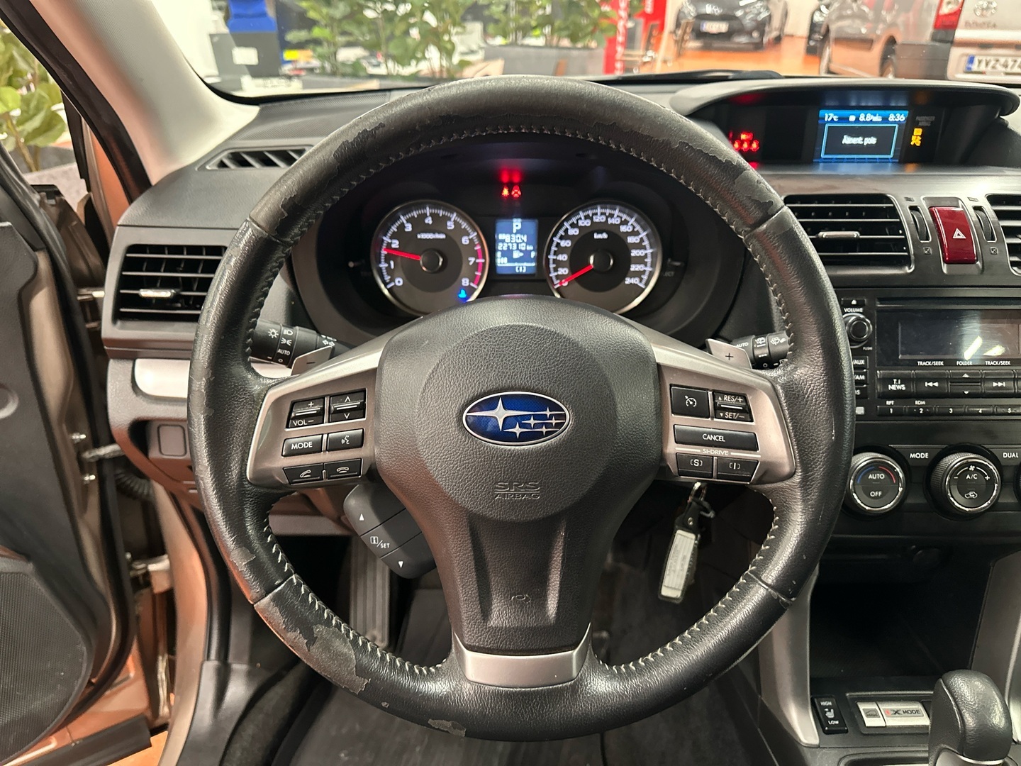 SUBARU Forester 2014