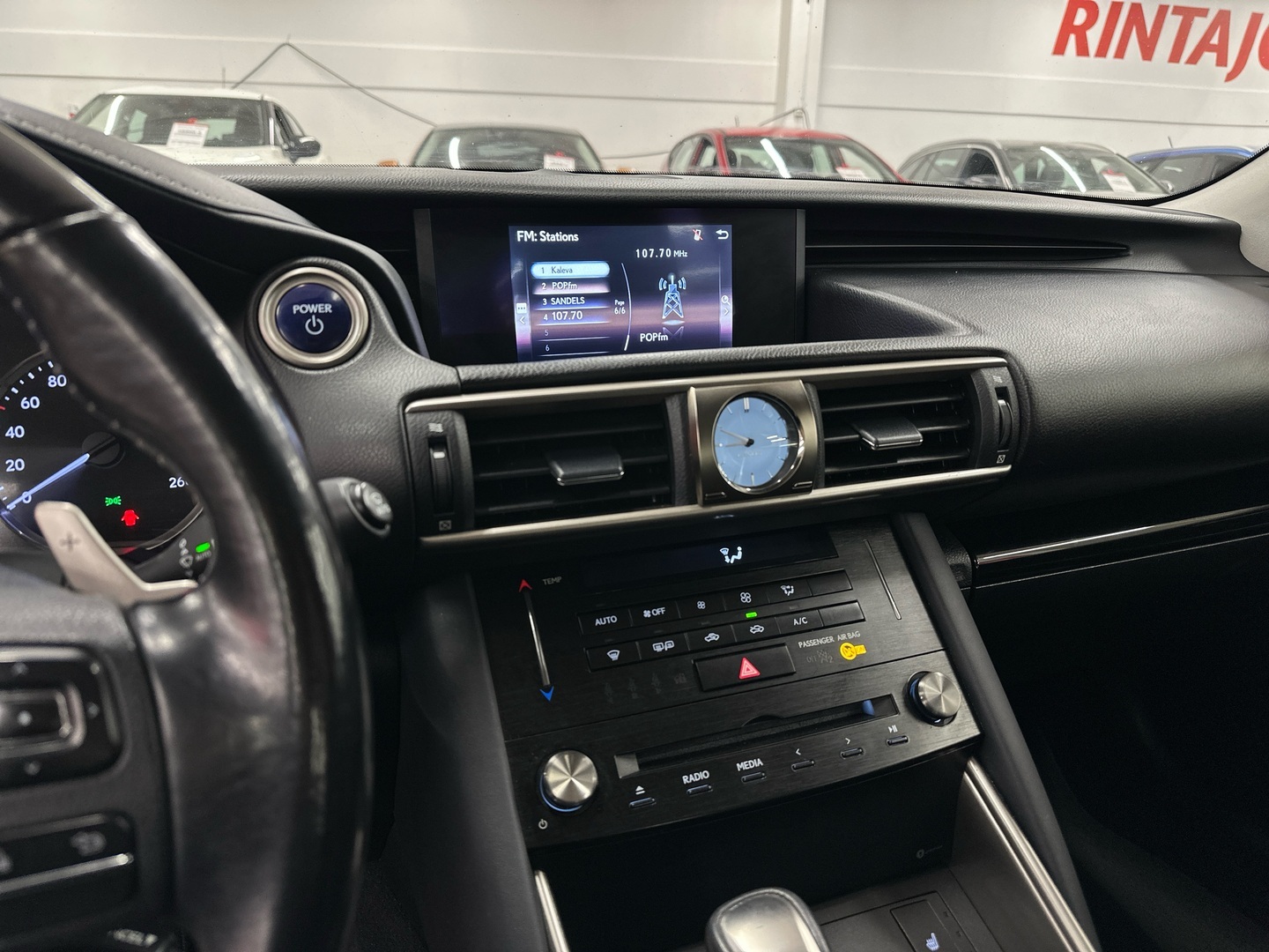 LEXUS IS 2018