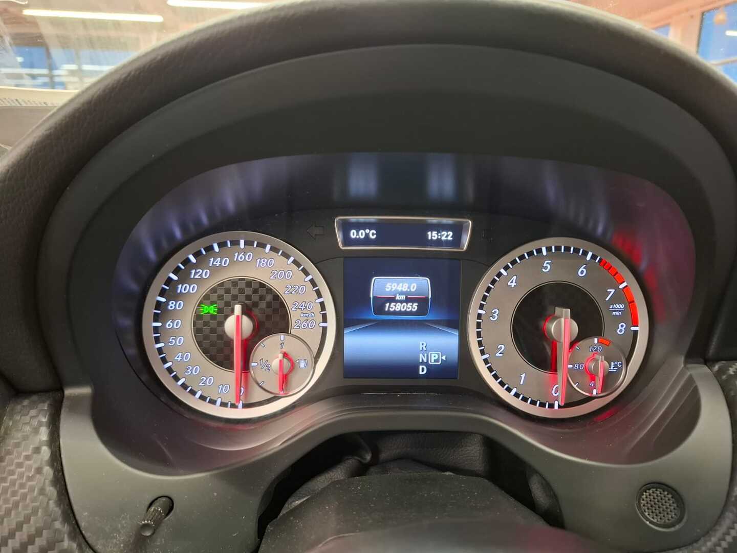 MERCEDES-BENZ A 2014