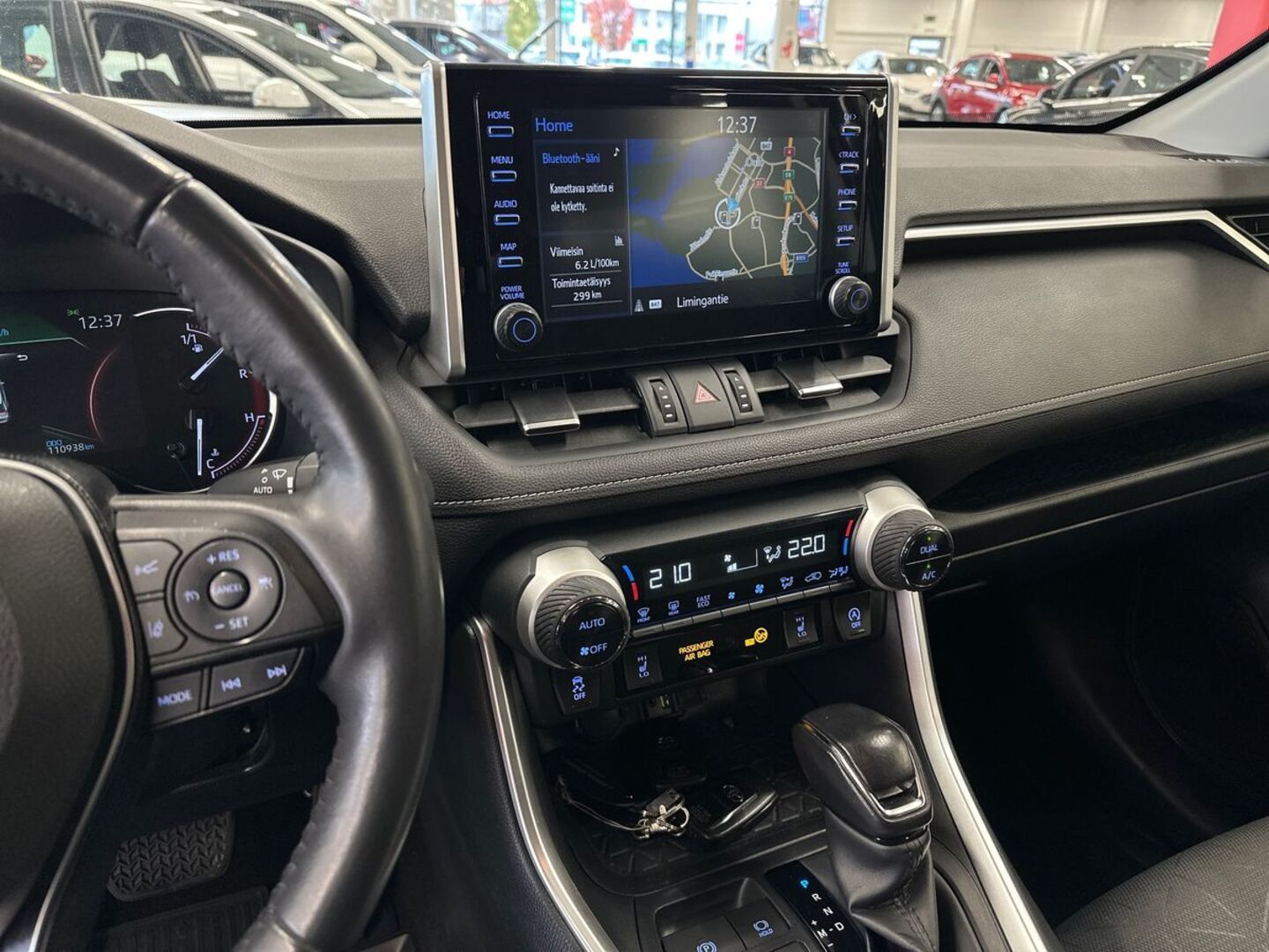 TOYOTA RAV4 19