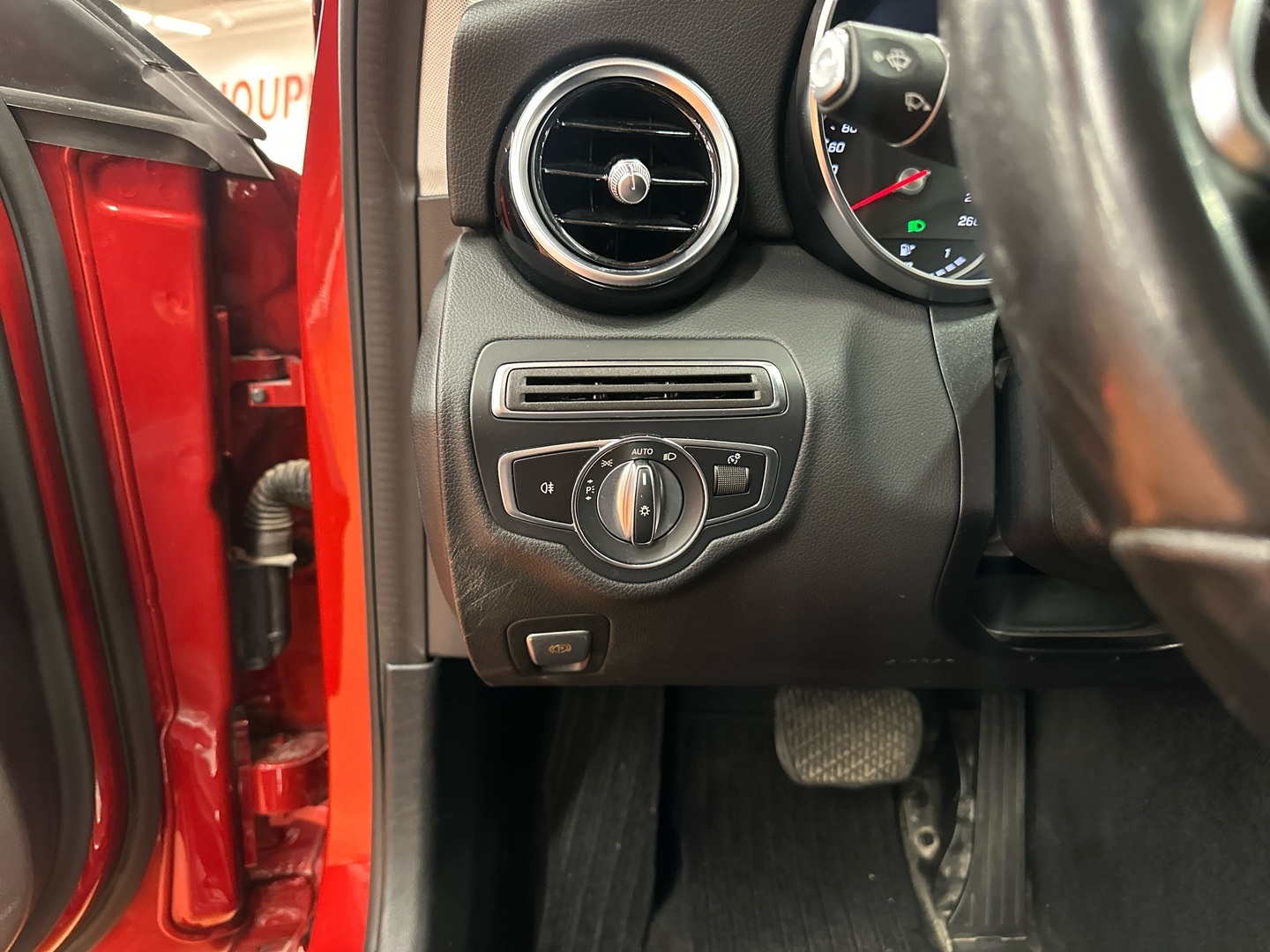 MERCEDES-BENZ C 2020