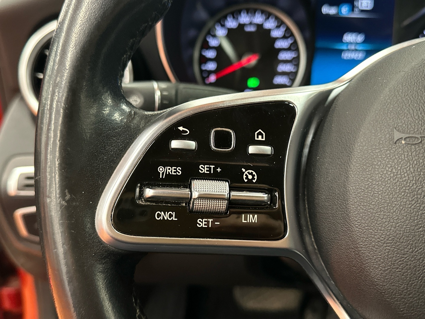 MERCEDES-BENZ C 2020