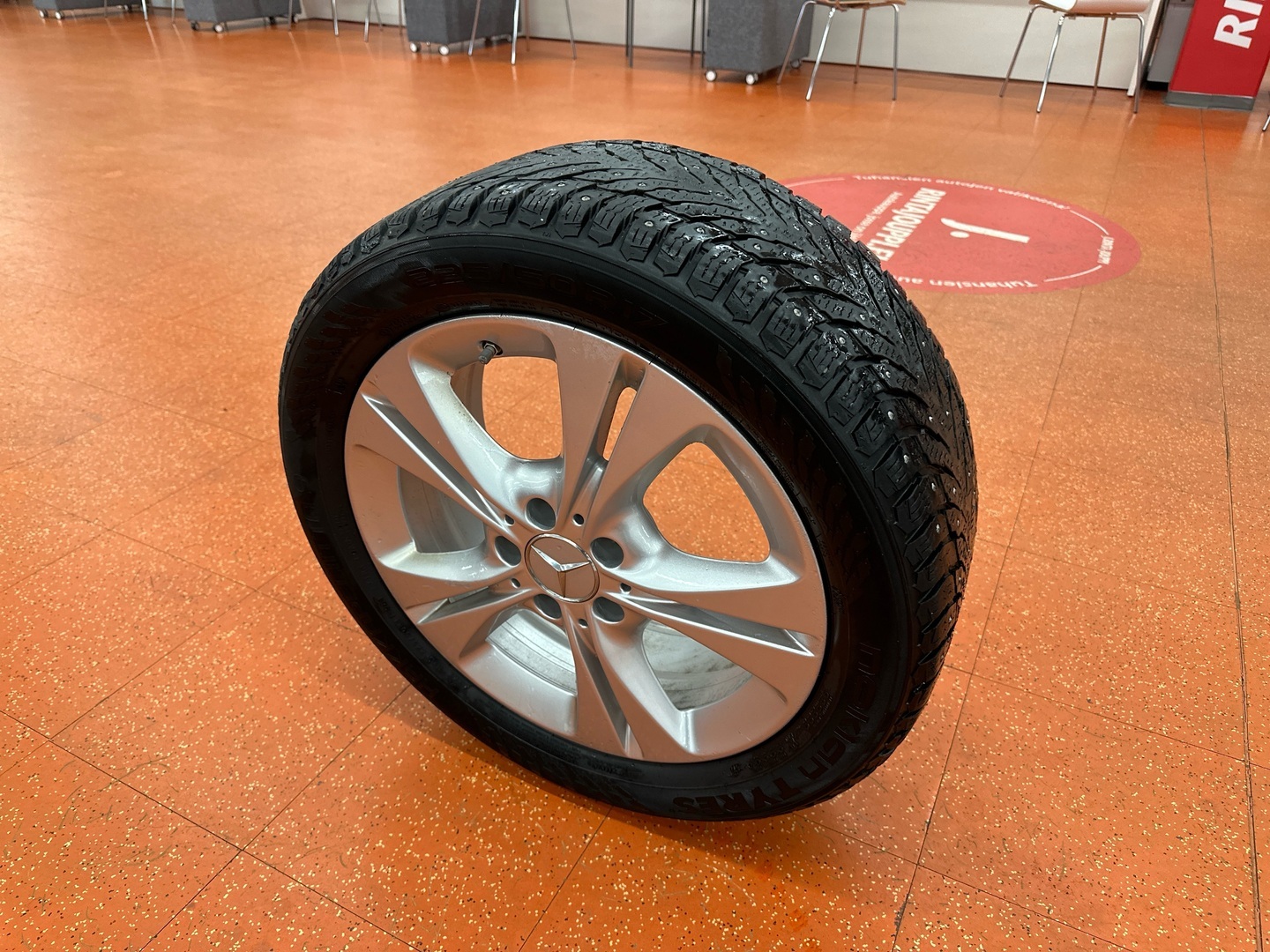 MERCEDES-BENZ C 2020