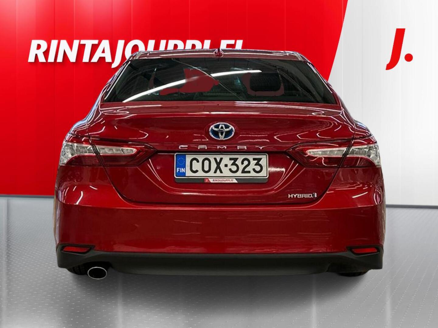 TOYOTA Camry 5