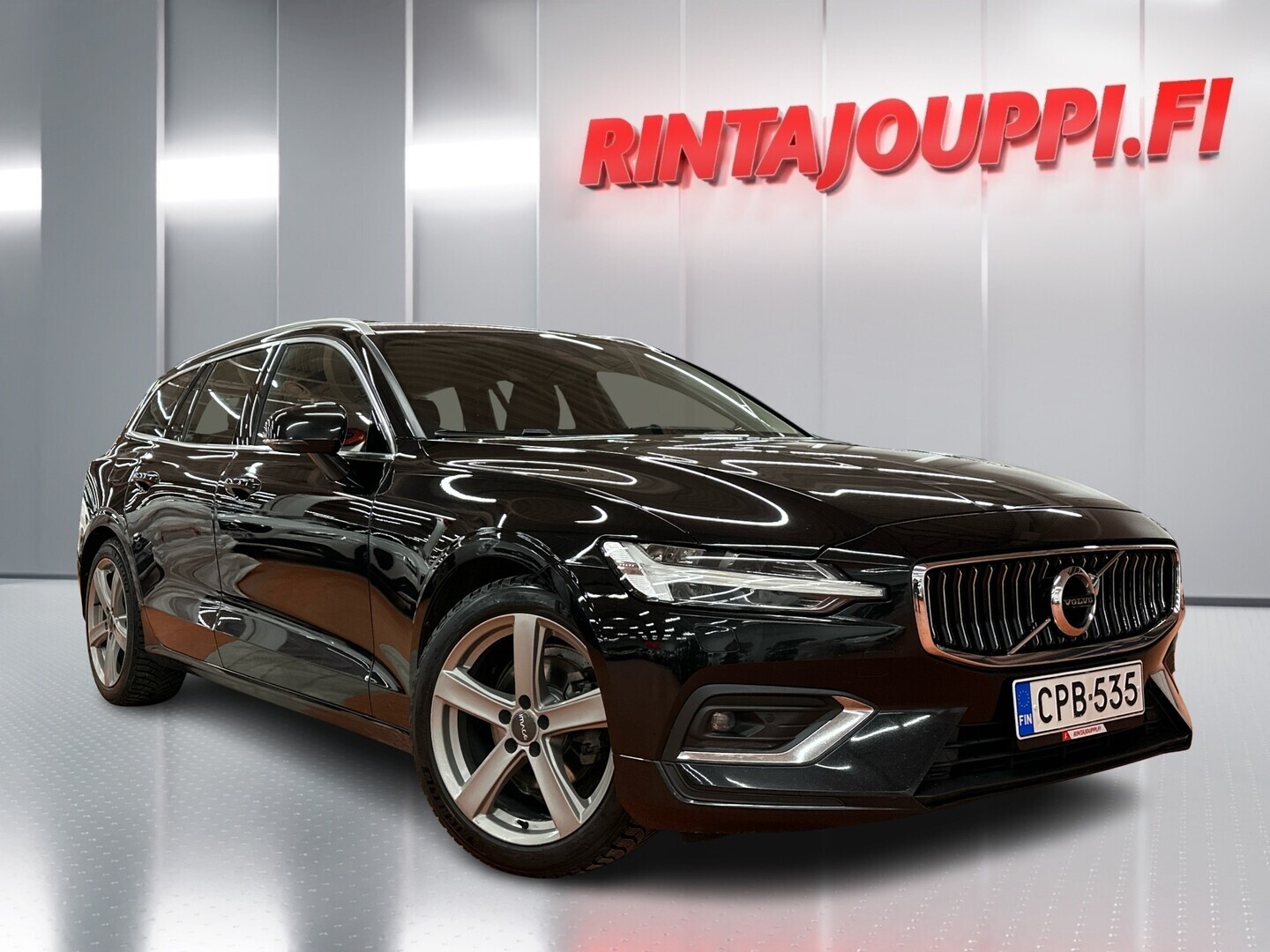 VOLVO V60 2020