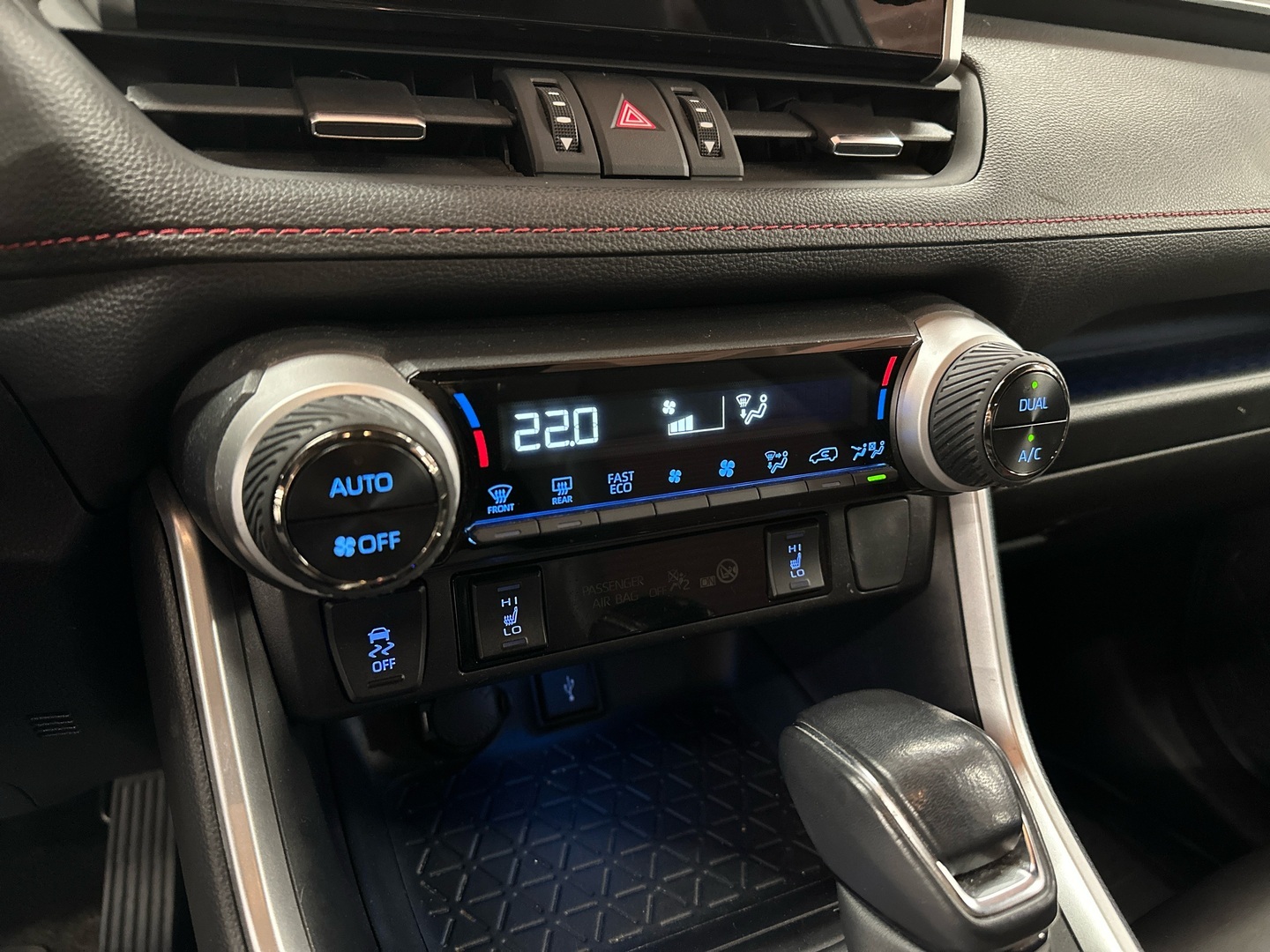 TOYOTA RAV4 Plug-in 2021