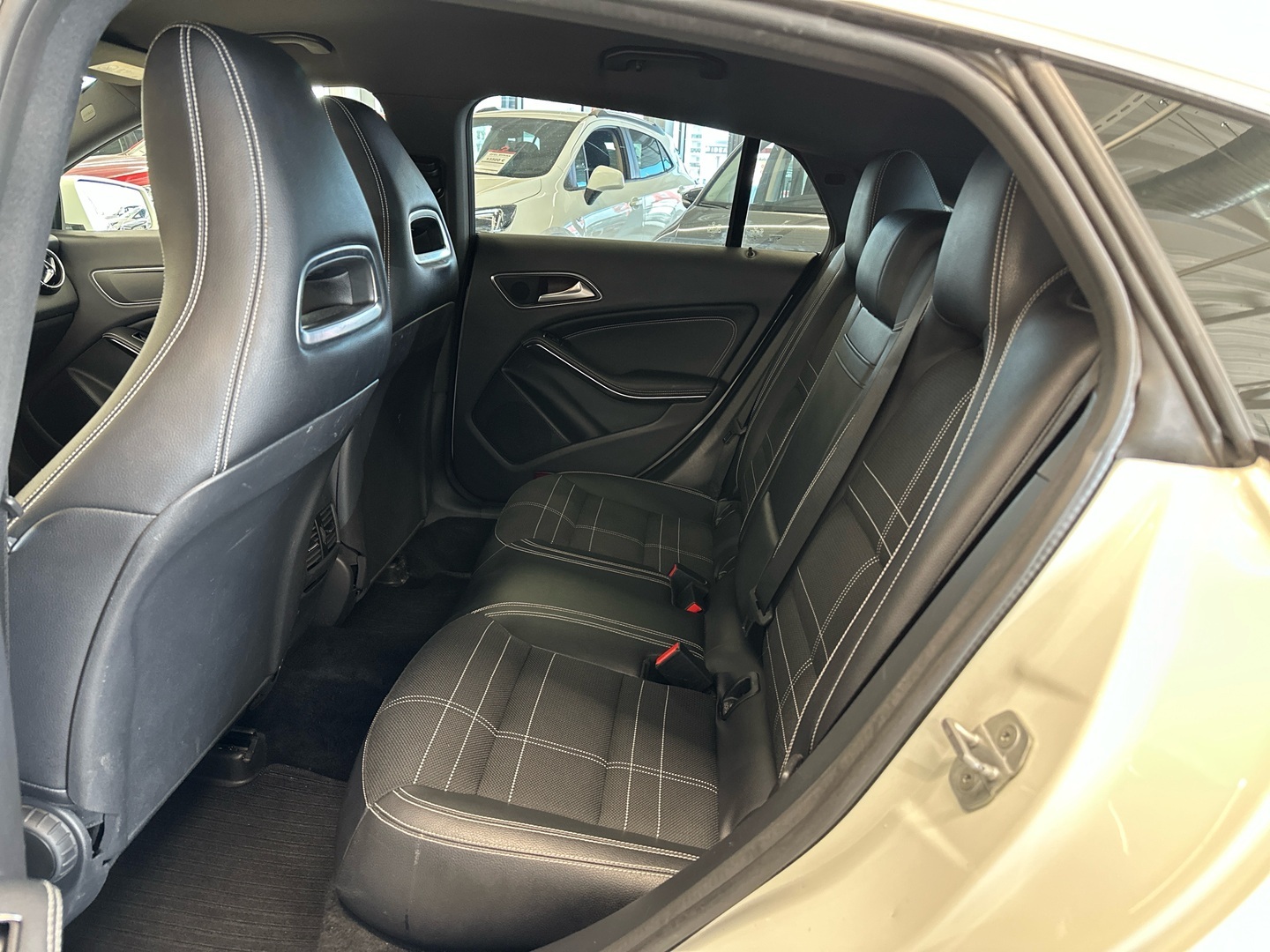 MERCEDES-BENZ CLA 2015