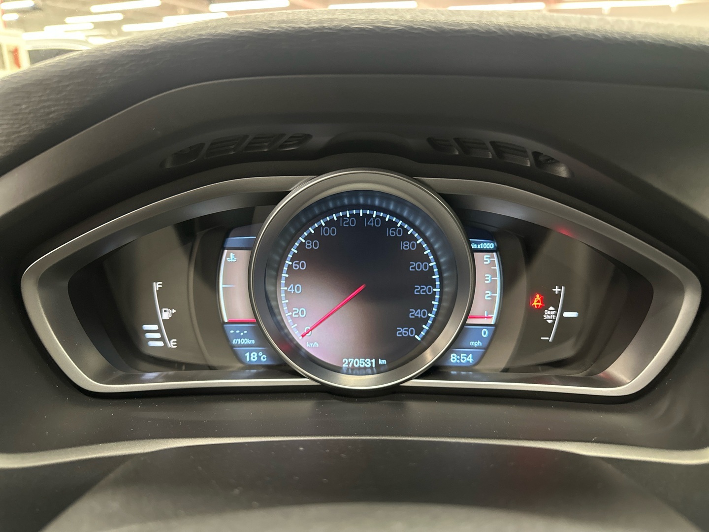 VOLVO V40 2012