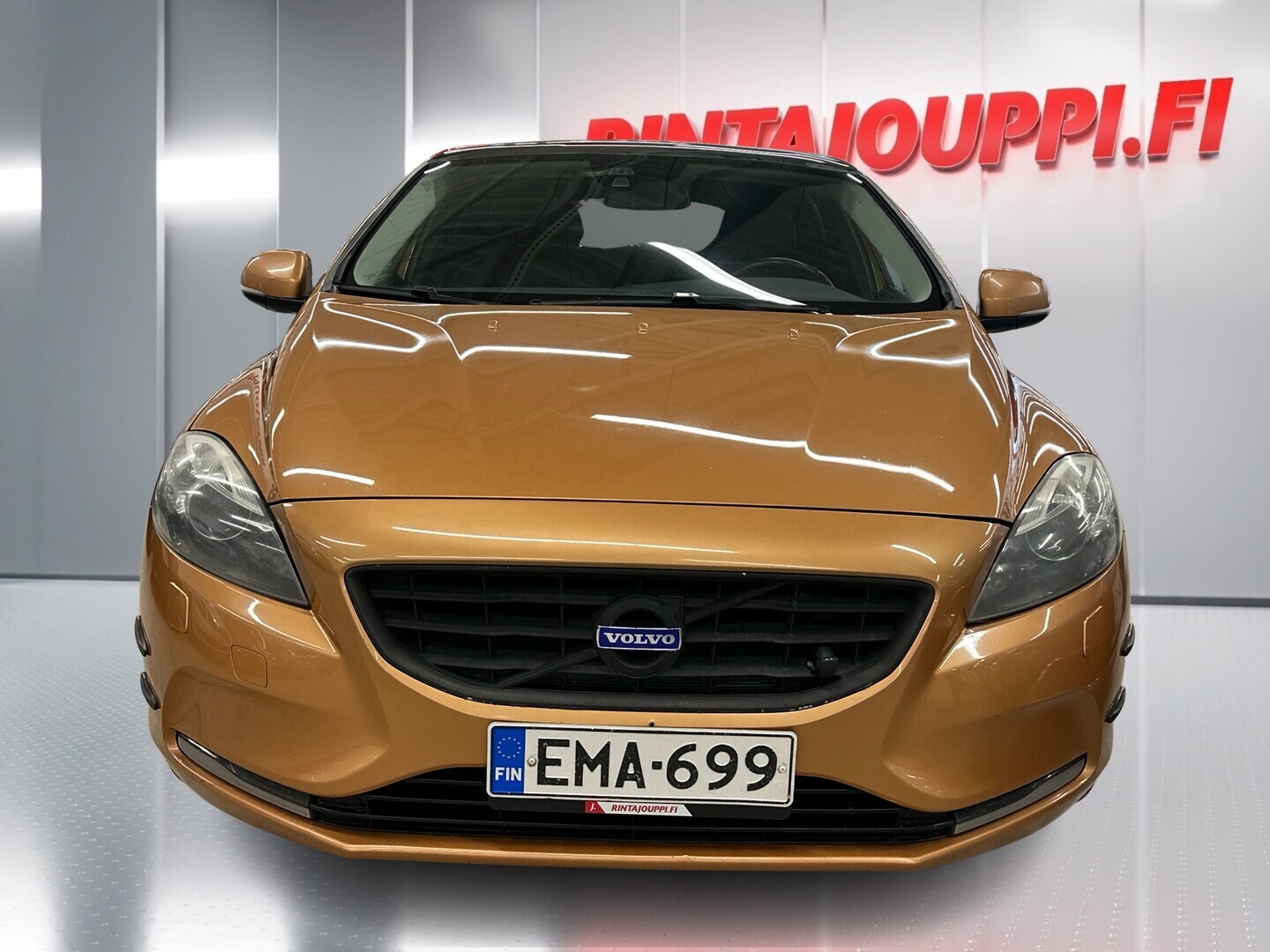 VOLVO V40 2012