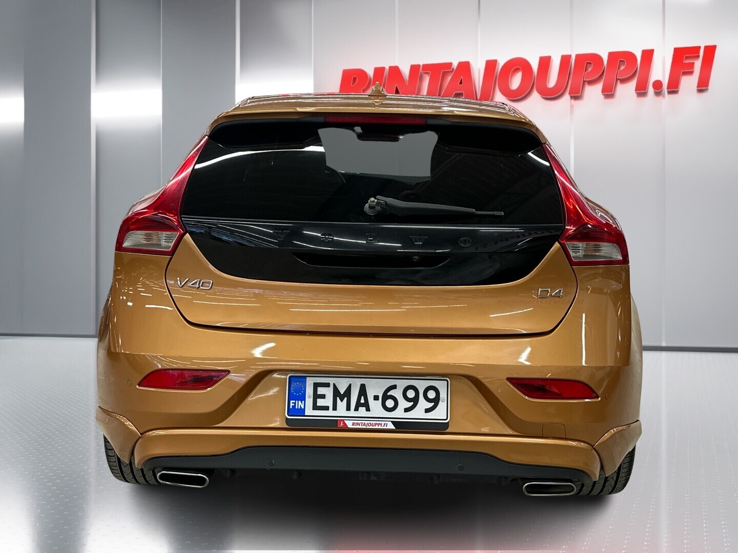VOLVO V40 2012