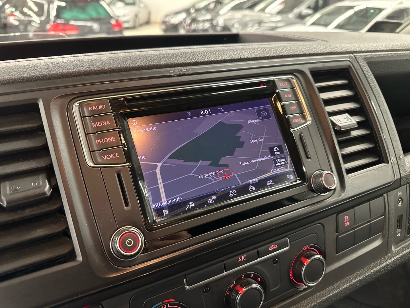 VOLKSWAGEN Transporter 2018