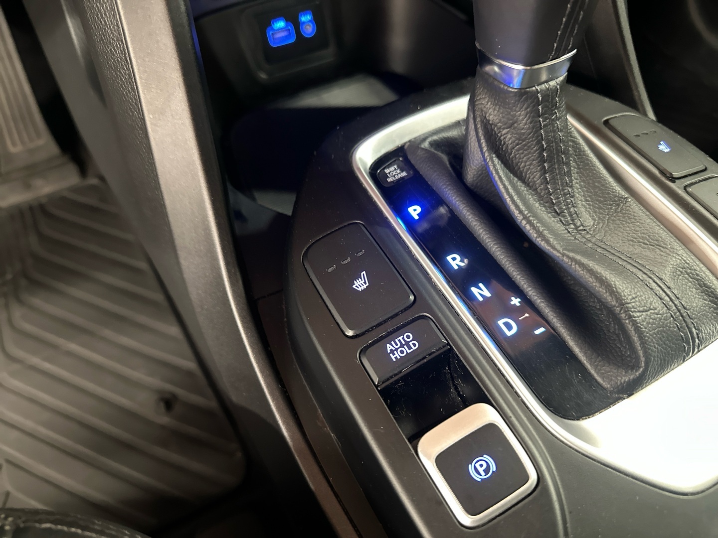 HYUNDAI Santa Fe 2016