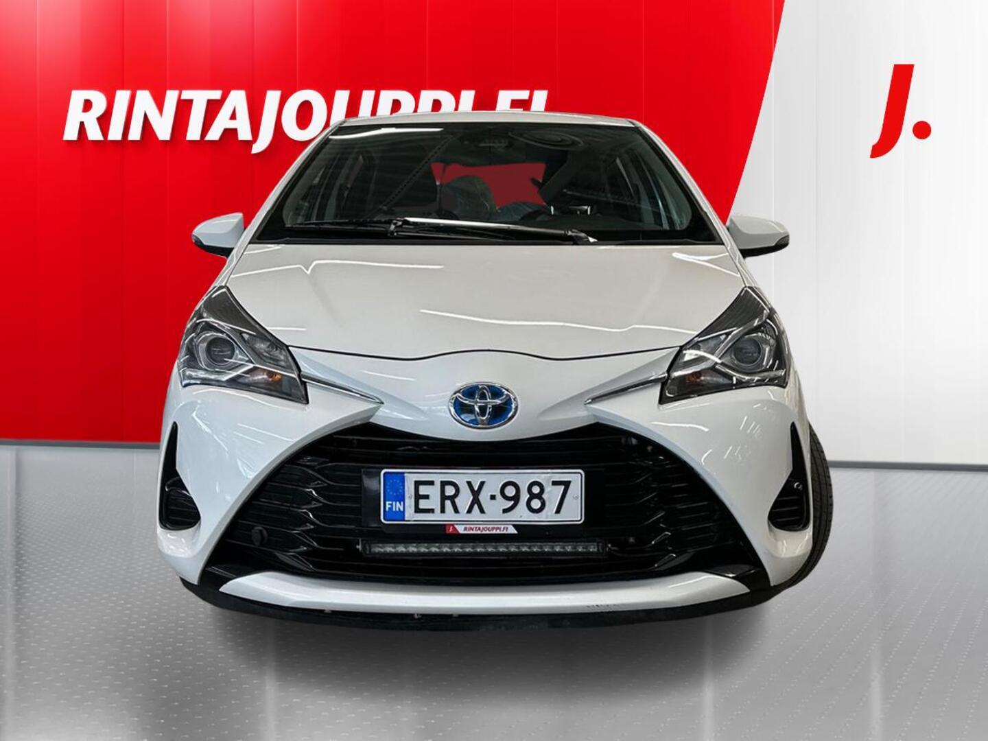 TOYOTA Yaris 2020