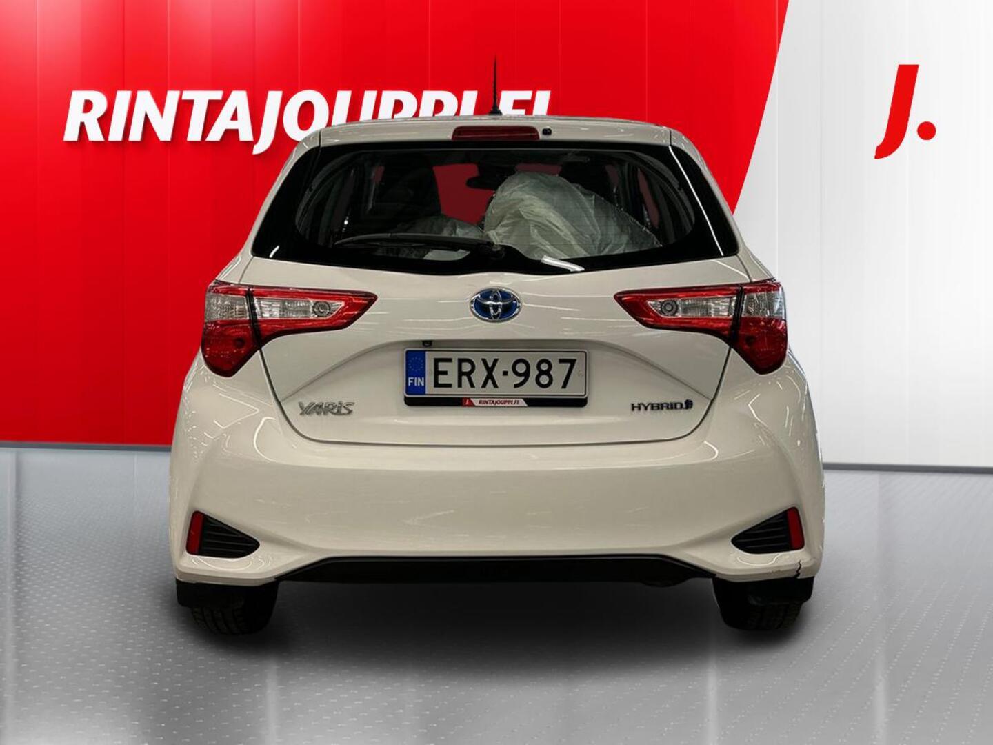 TOYOTA Yaris 2020