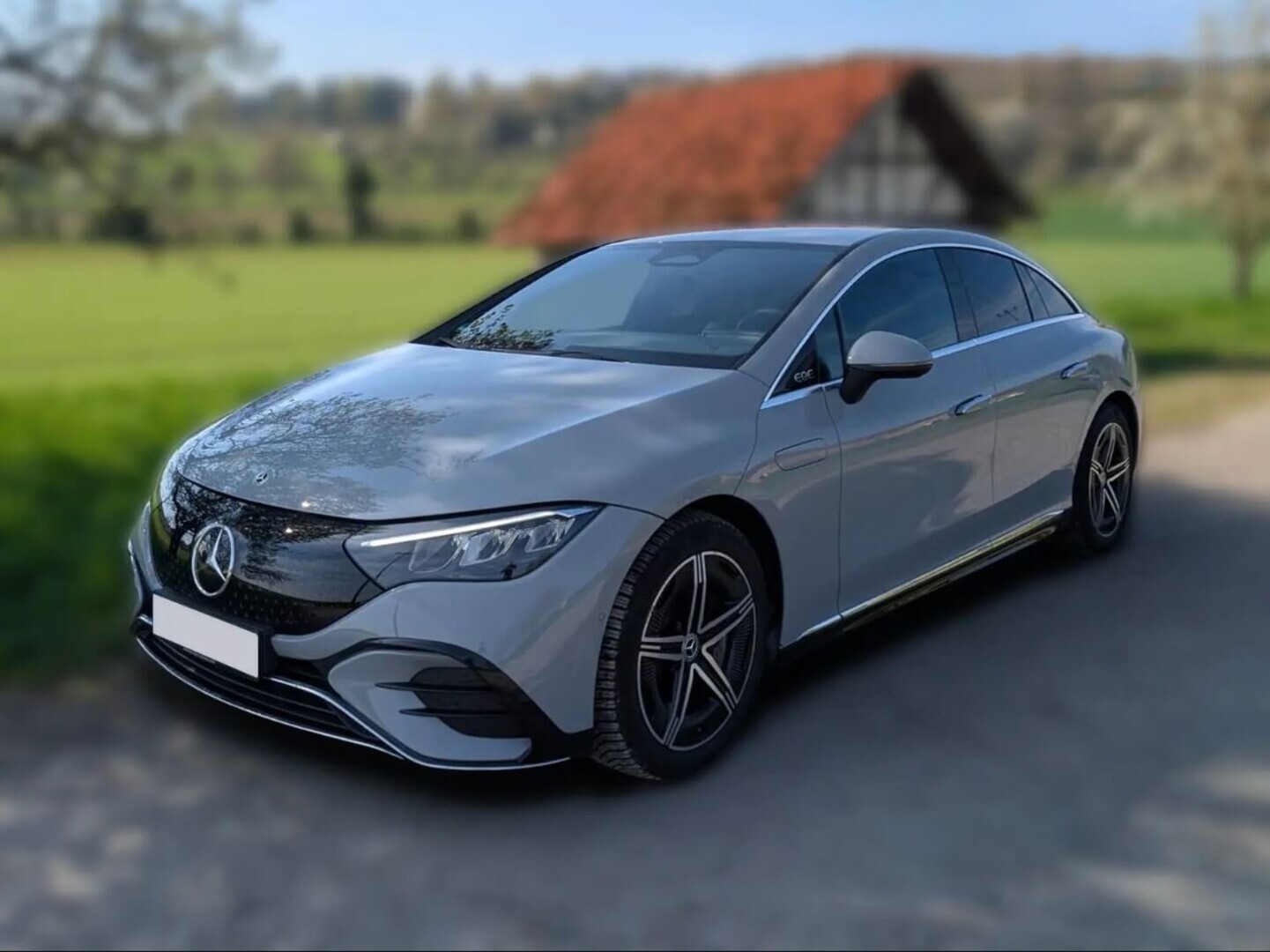 MERCEDES-BENZ EQE 2023