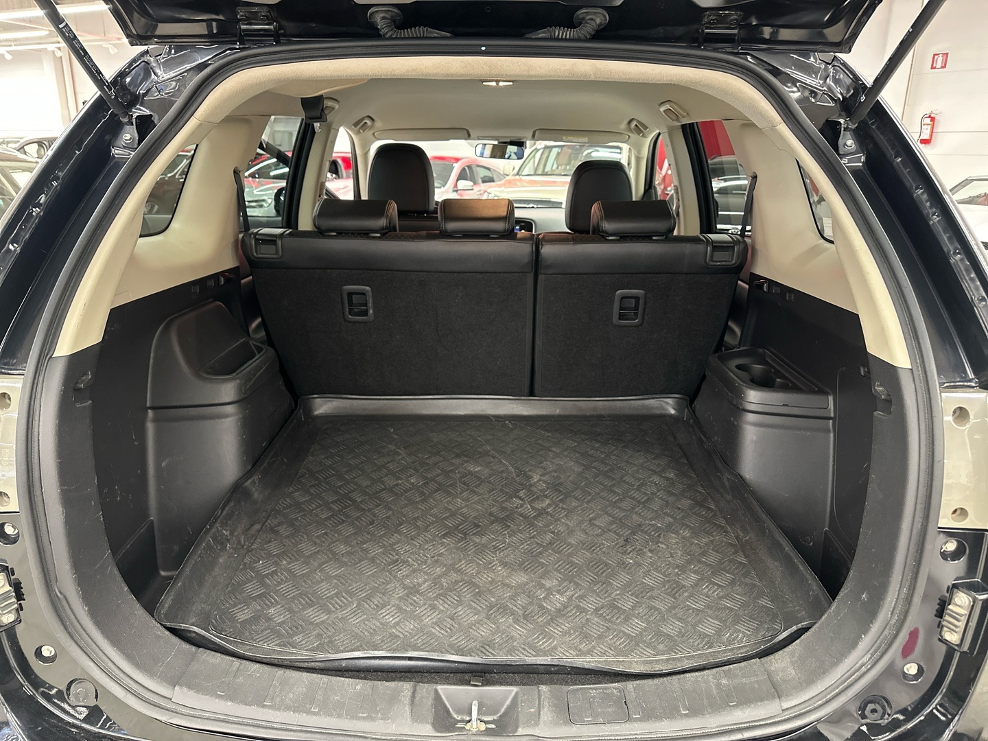 MITSUBISHI Outlander 2015