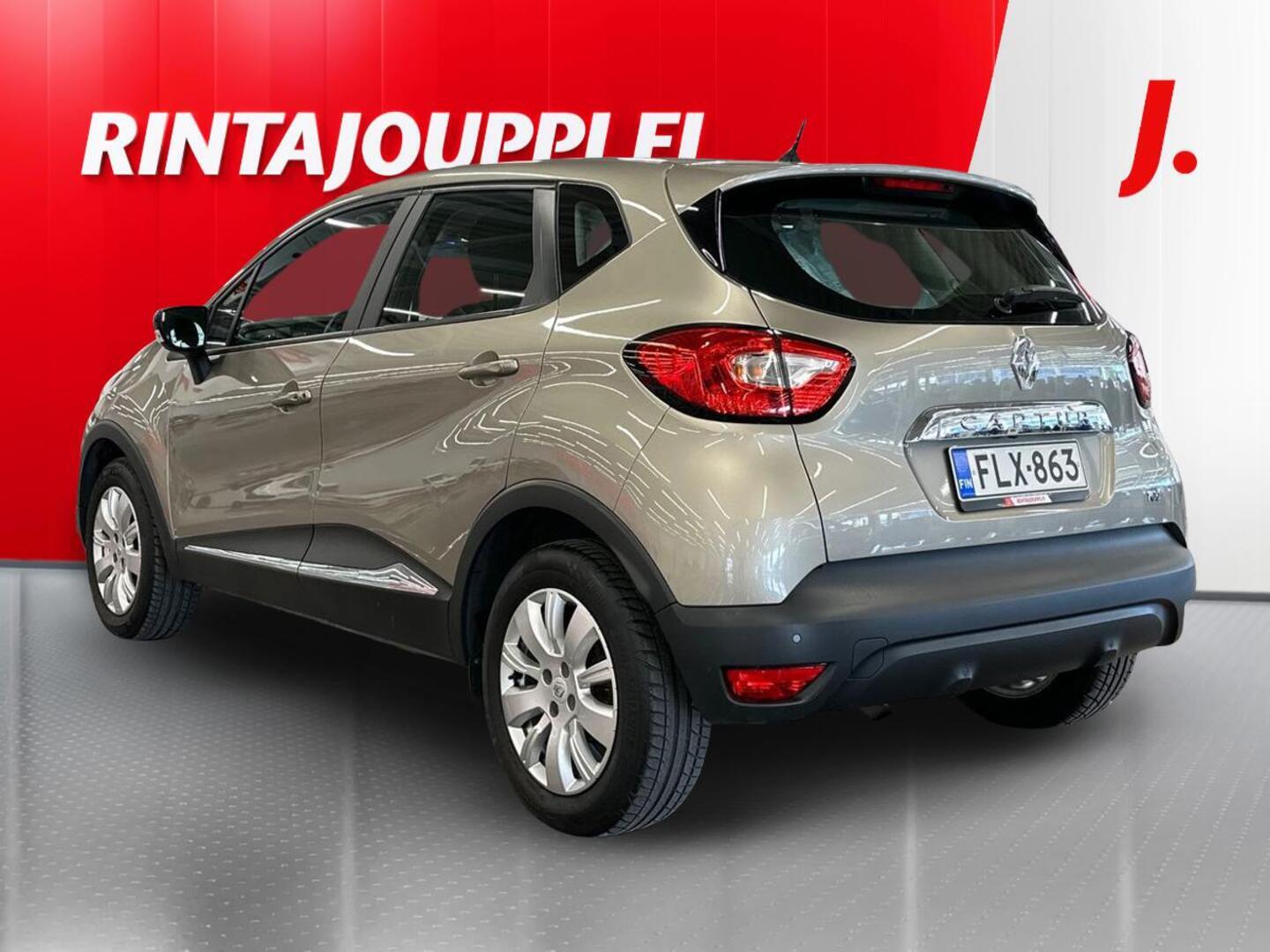 RENAULT Captur 2015