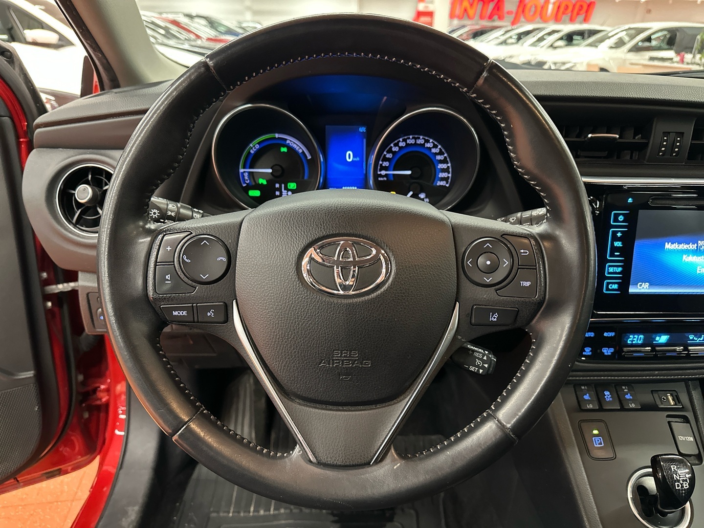 TOYOTA Auris 2016