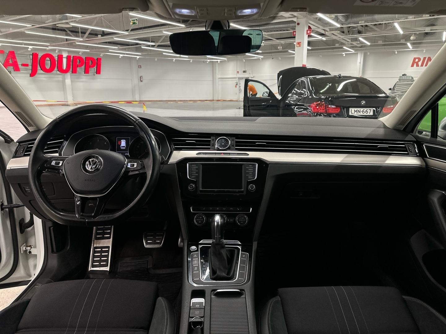 VOLKSWAGEN Passat 2016