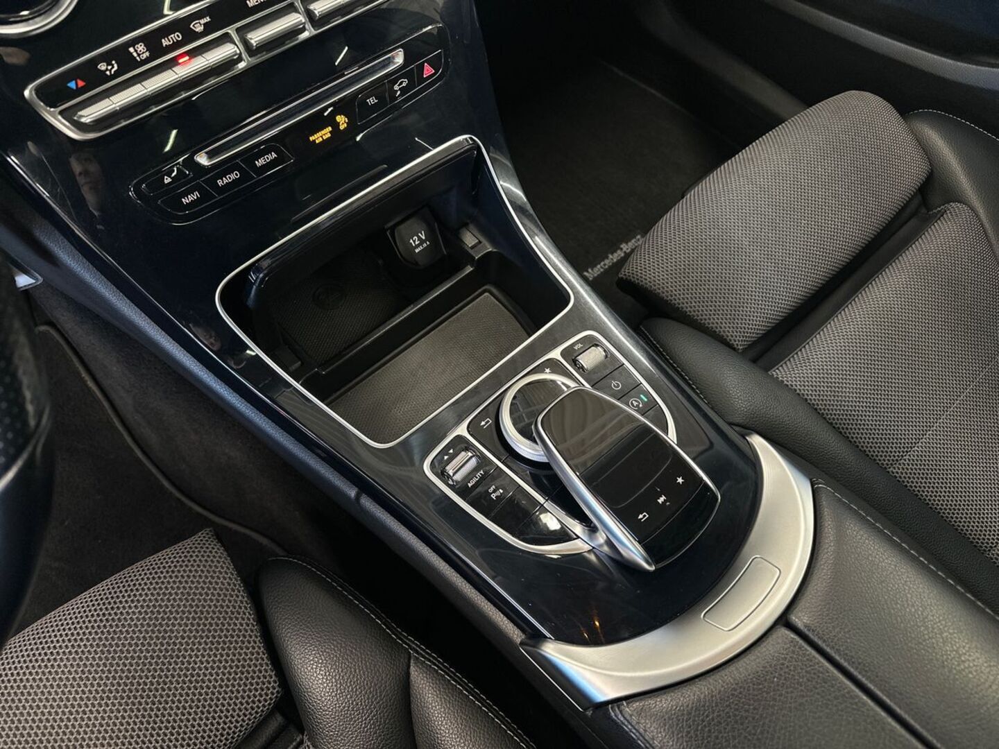 MERCEDES-BENZ C 2014