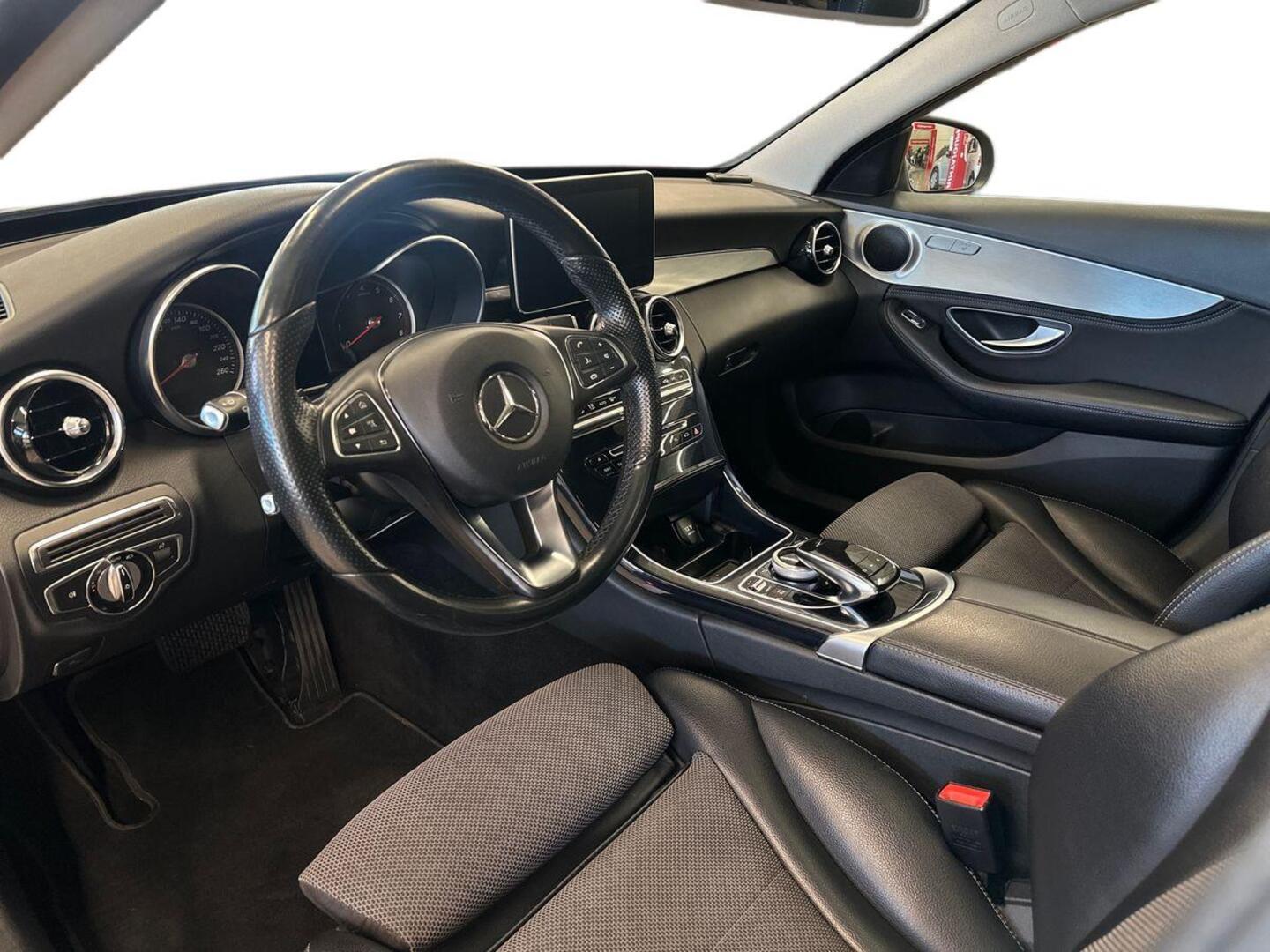 MERCEDES-BENZ C 2014