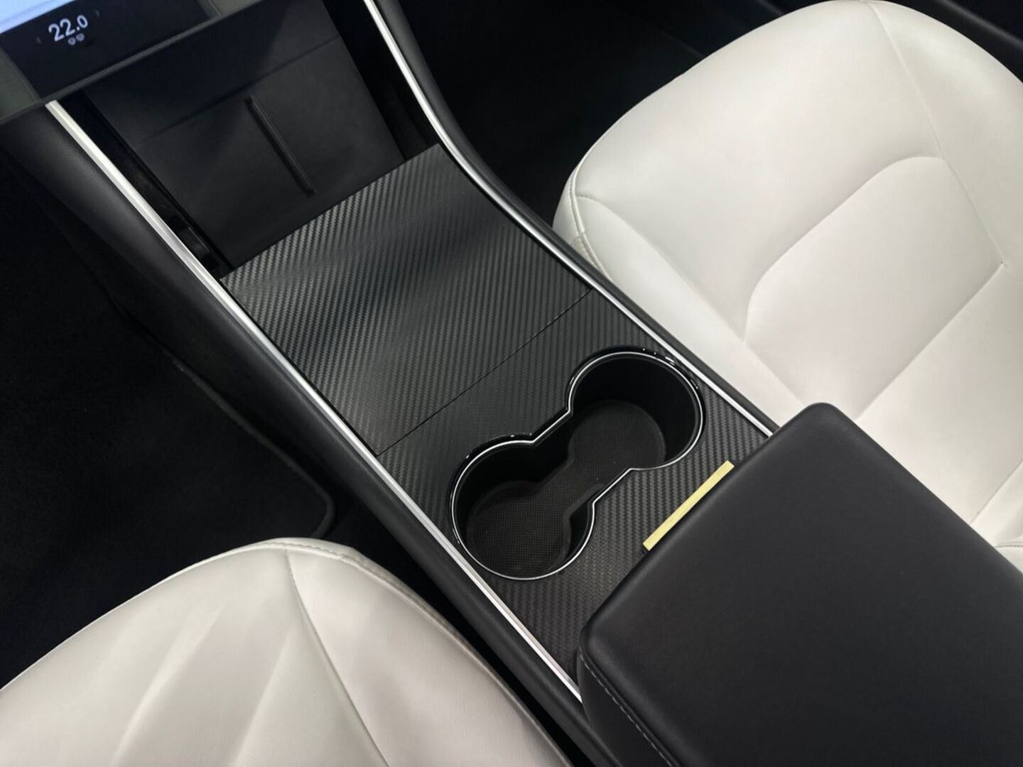 TESLA Model 3 18