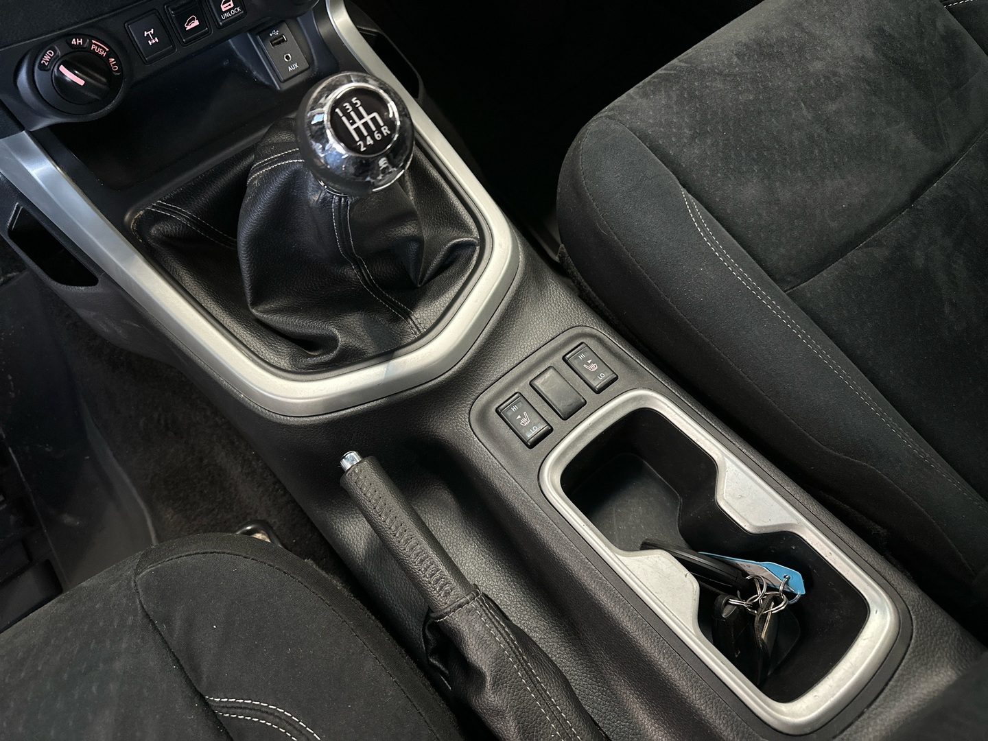 NISSAN Navara 2017