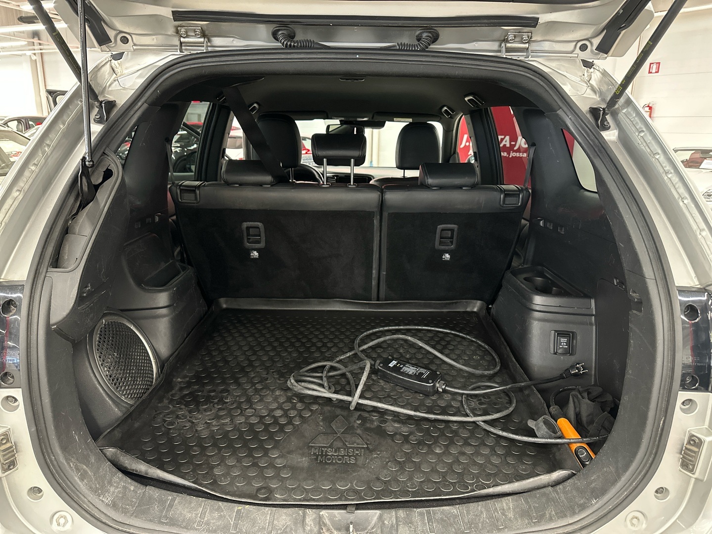 MITSUBISHI Outlander PHEV 2019