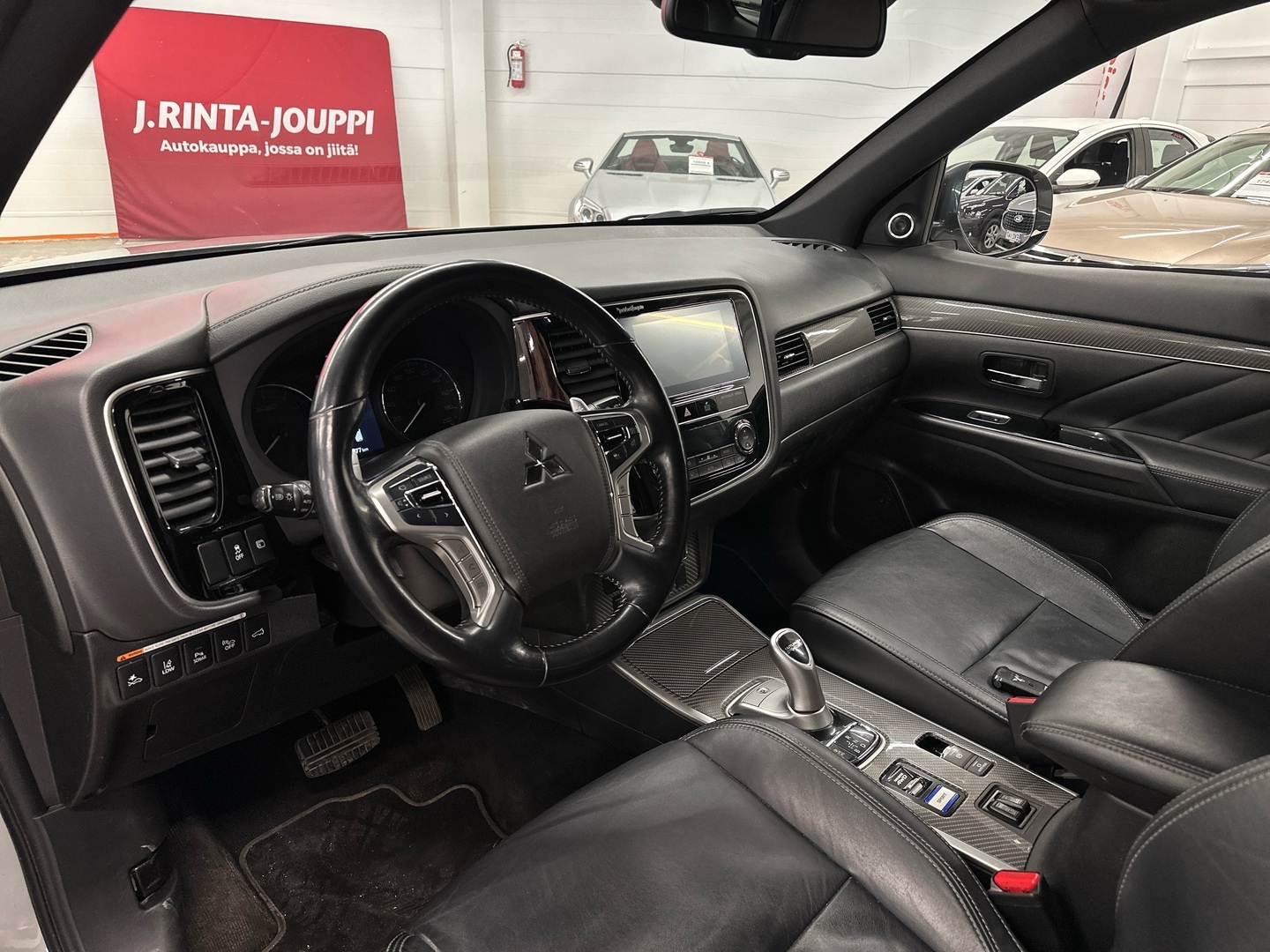 MITSUBISHI Outlander PHEV 2019
