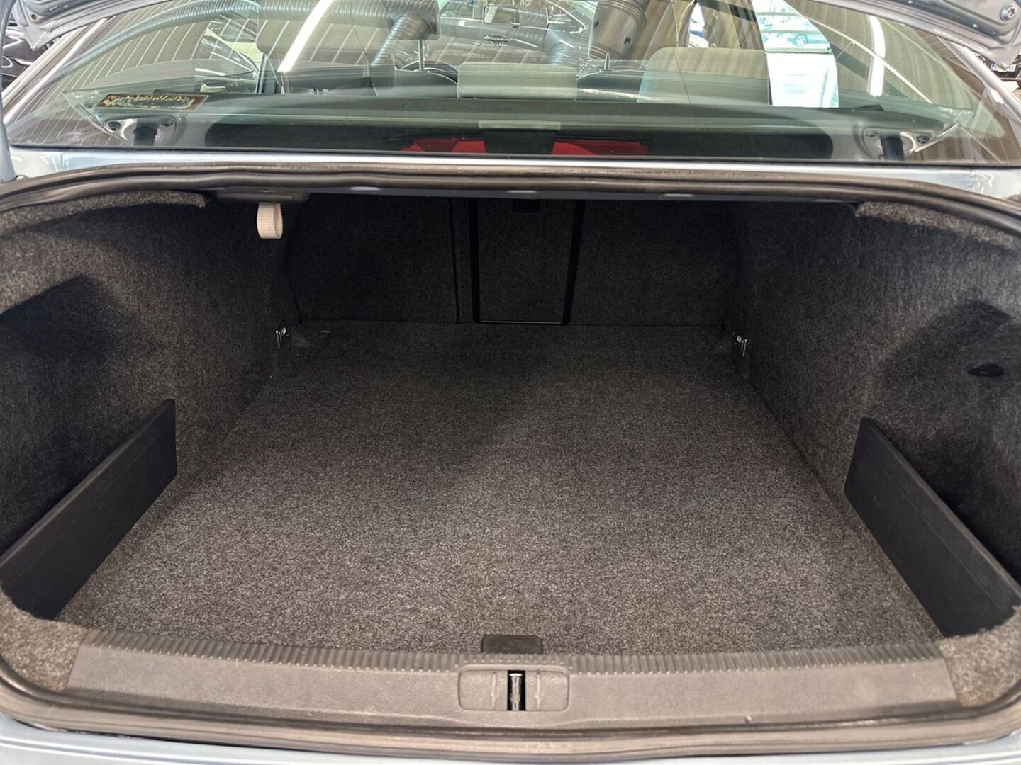 VOLKSWAGEN Passat 2005