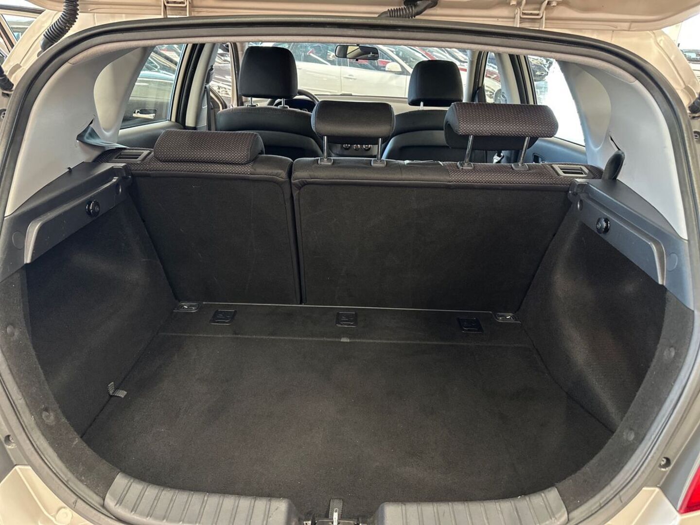 HYUNDAI i30 2009