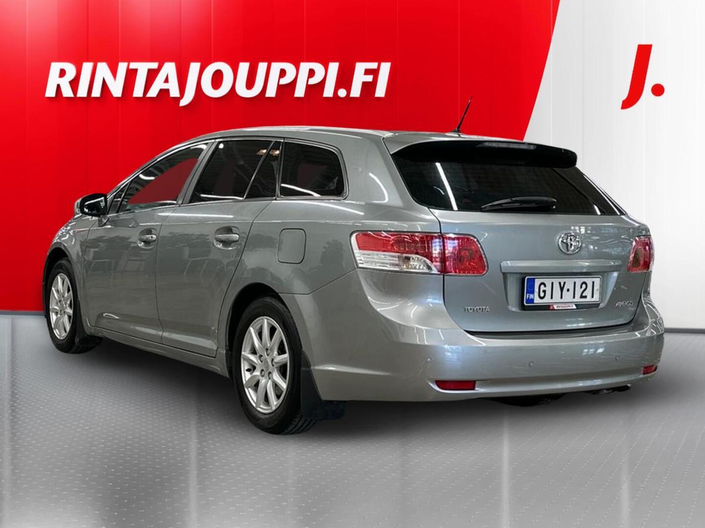 TOYOTA Avensis 2010