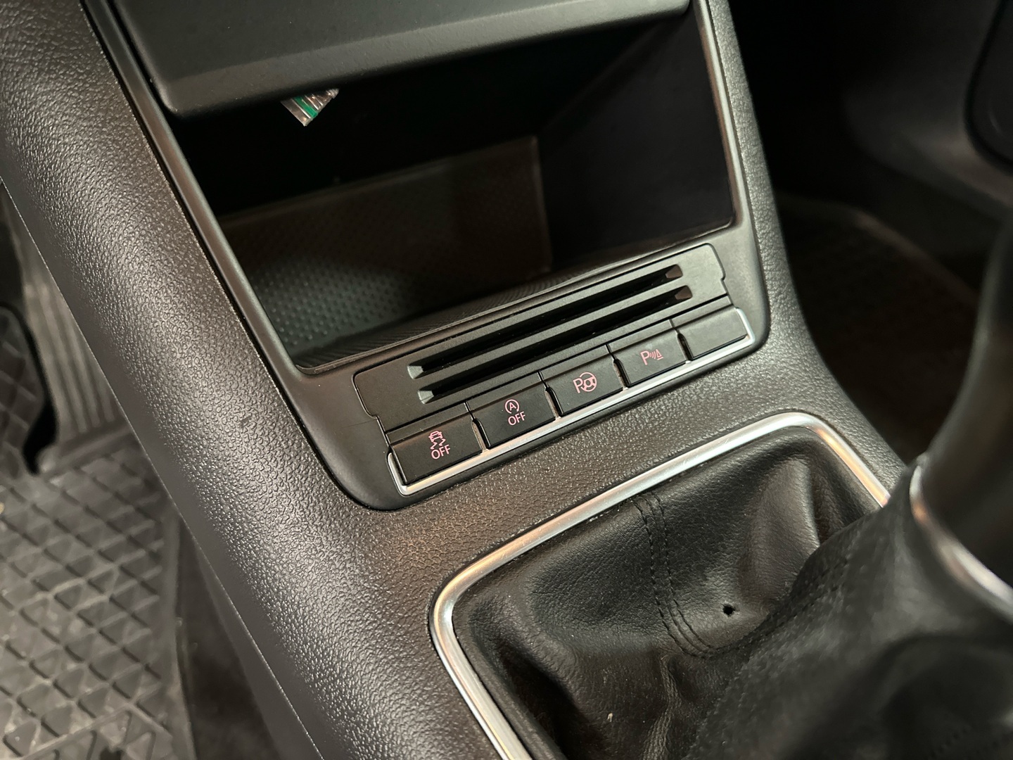 VOLKSWAGEN Tiguan 2015