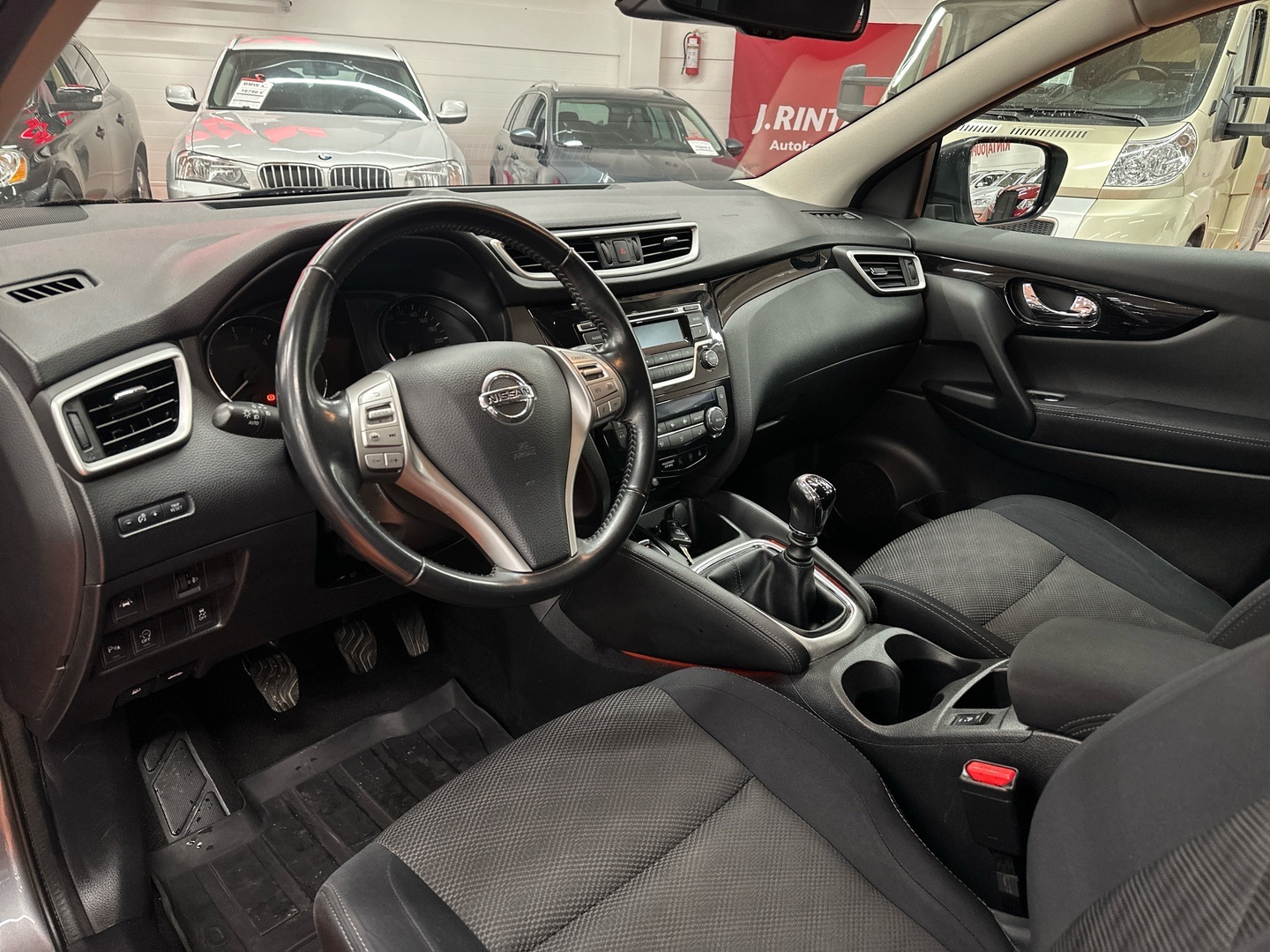 NISSAN Qashqai 2016