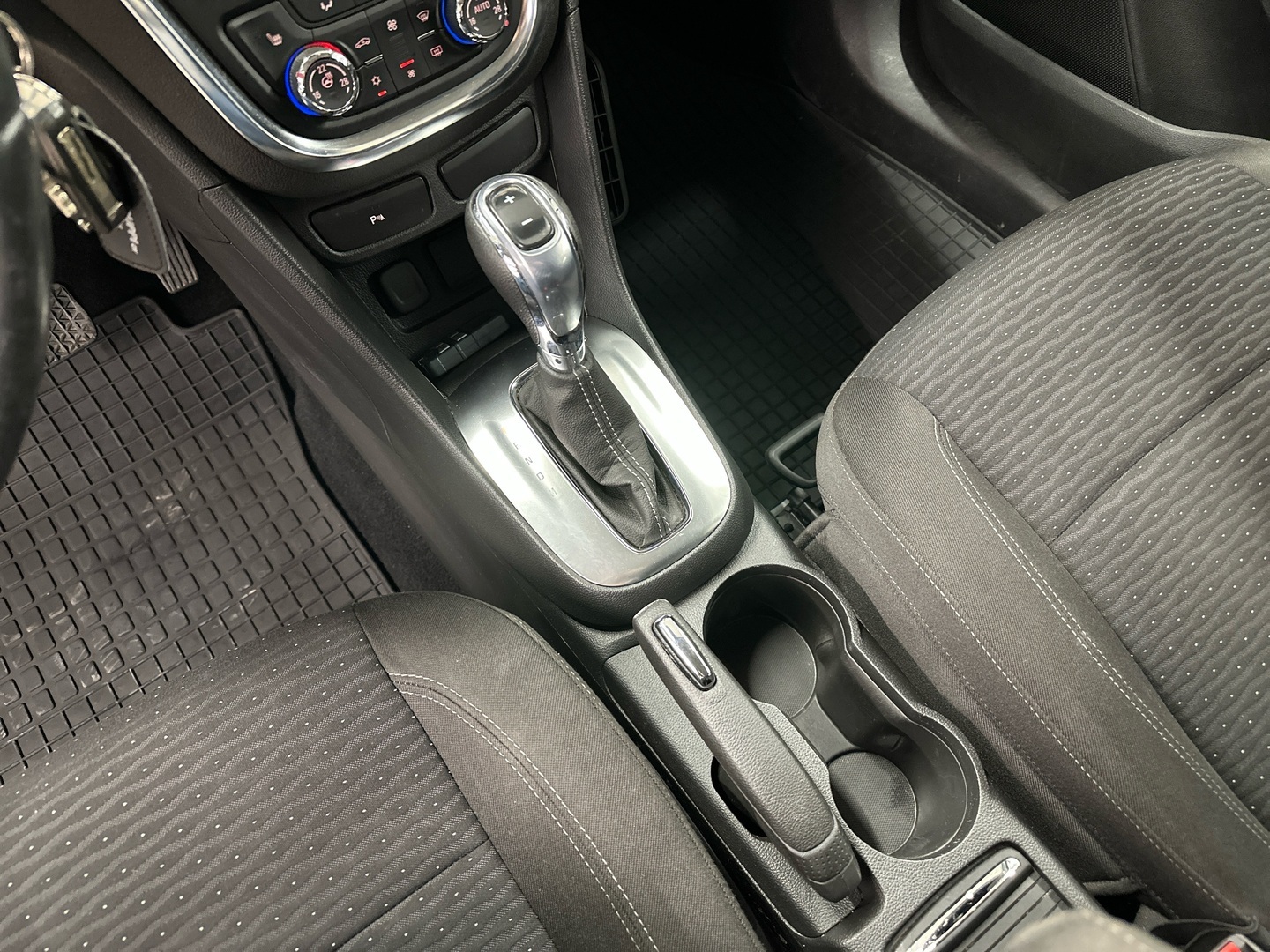 OPEL Mokka 18
