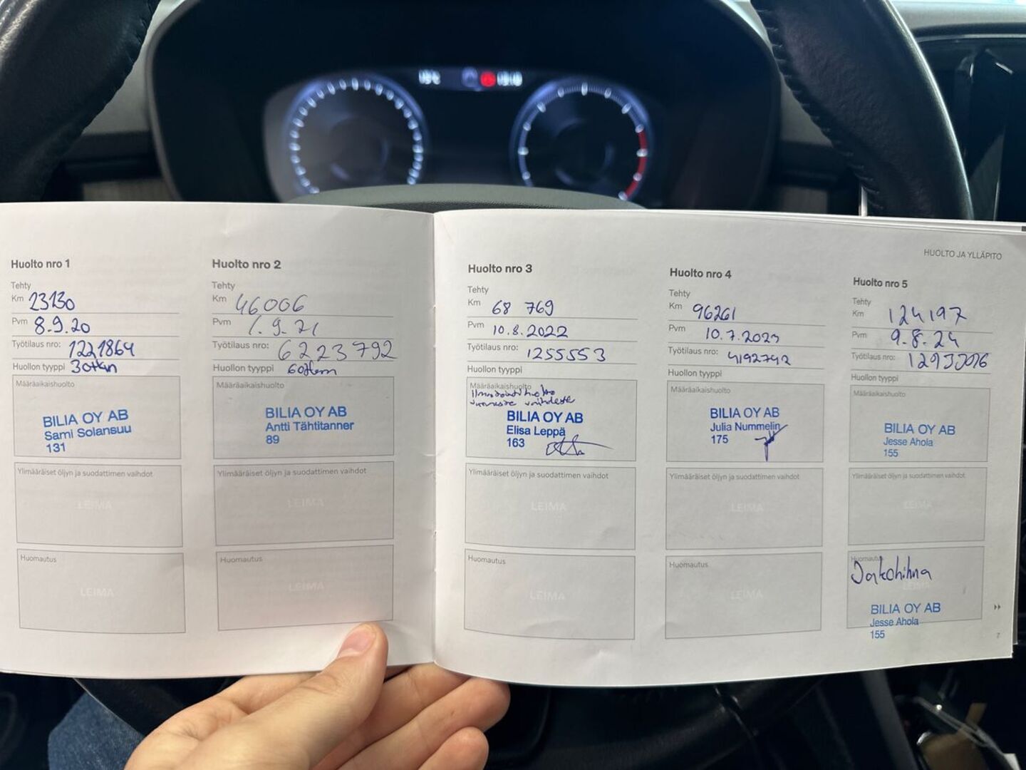 VOLVO XC40 2019