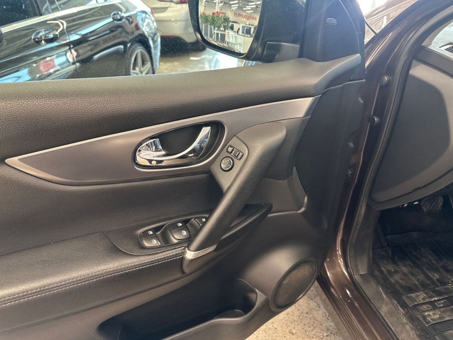 NISSAN Qashqai 2020