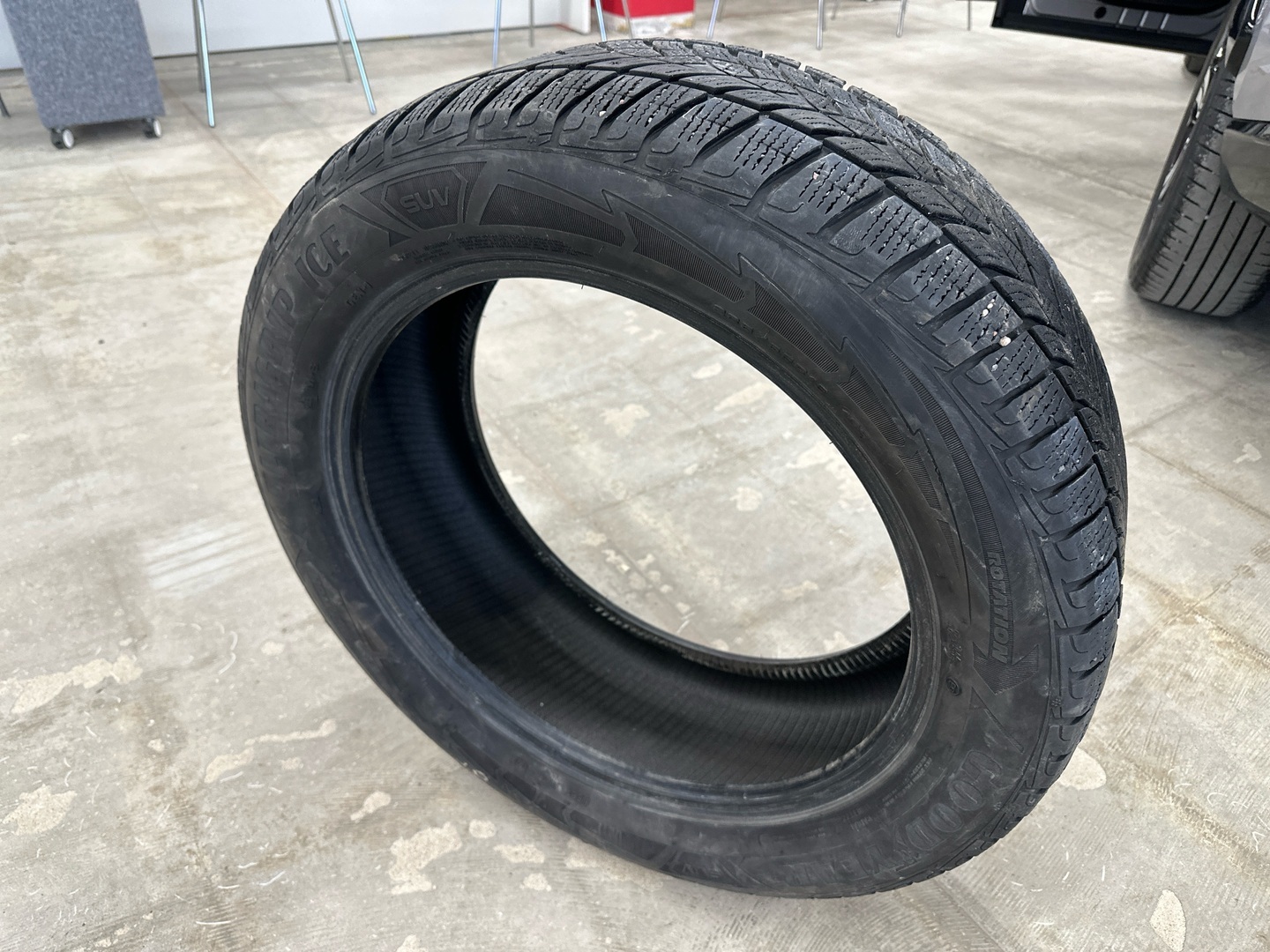 TOYOTA RAV4 Plug-in 2021