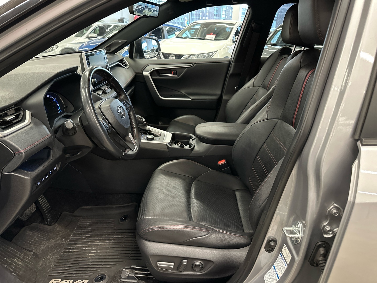 TOYOTA RAV4 Plug-in 2021