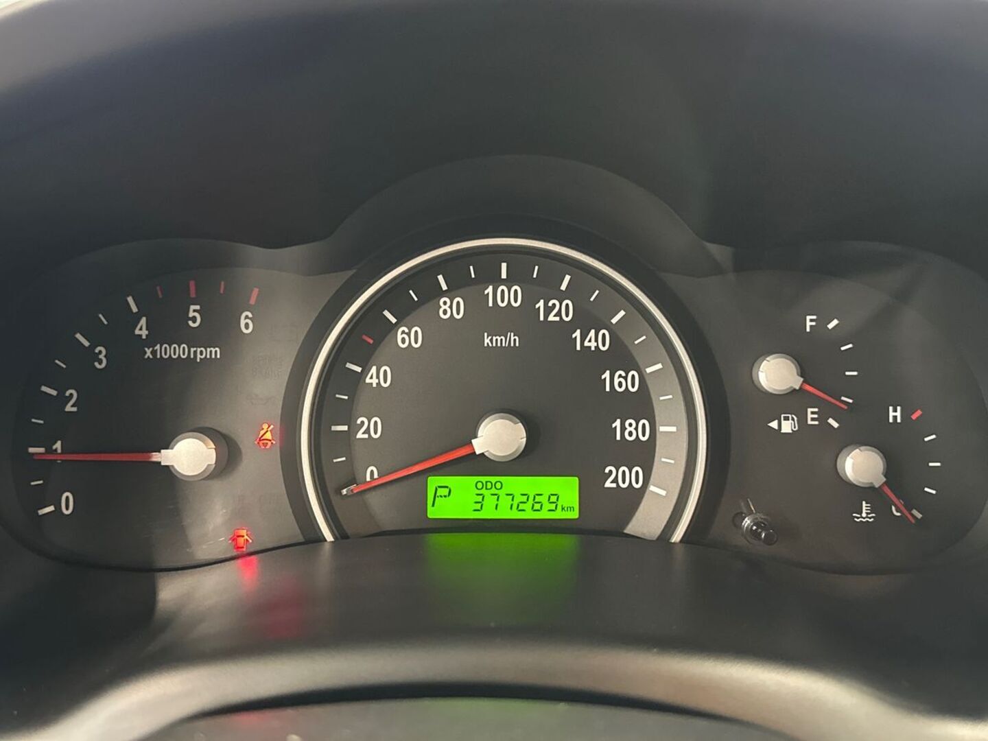 KIA Carnival 11