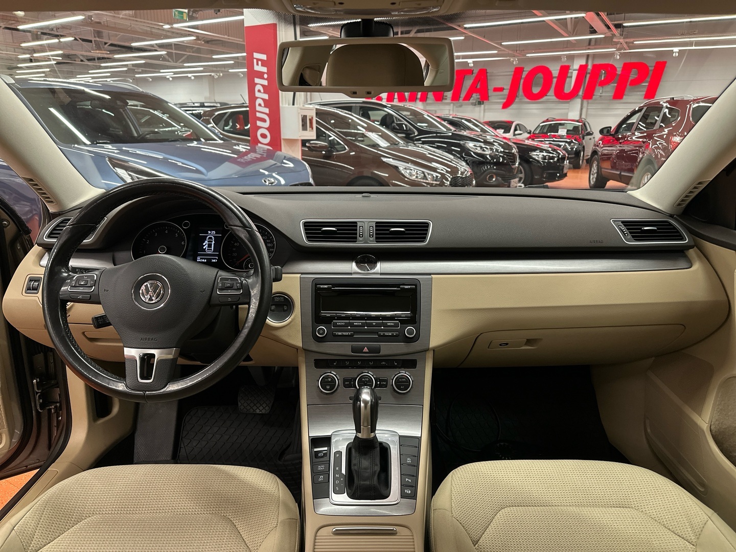 VOLKSWAGEN Passat 2014