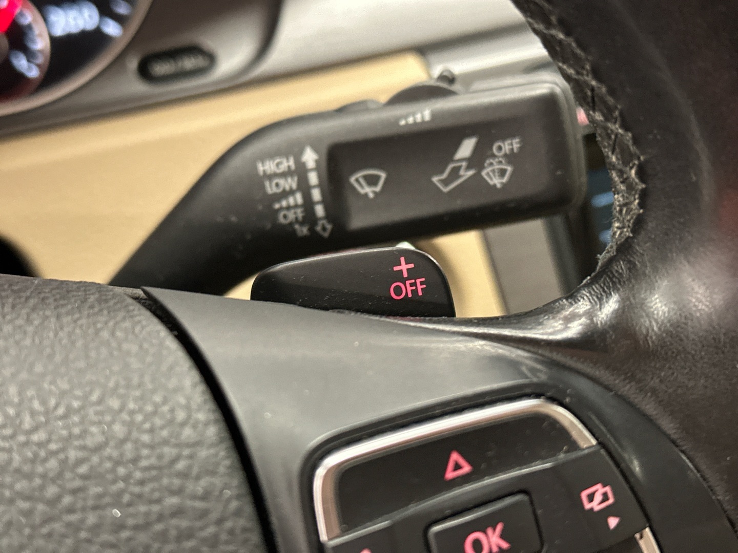 VOLKSWAGEN Passat 2014